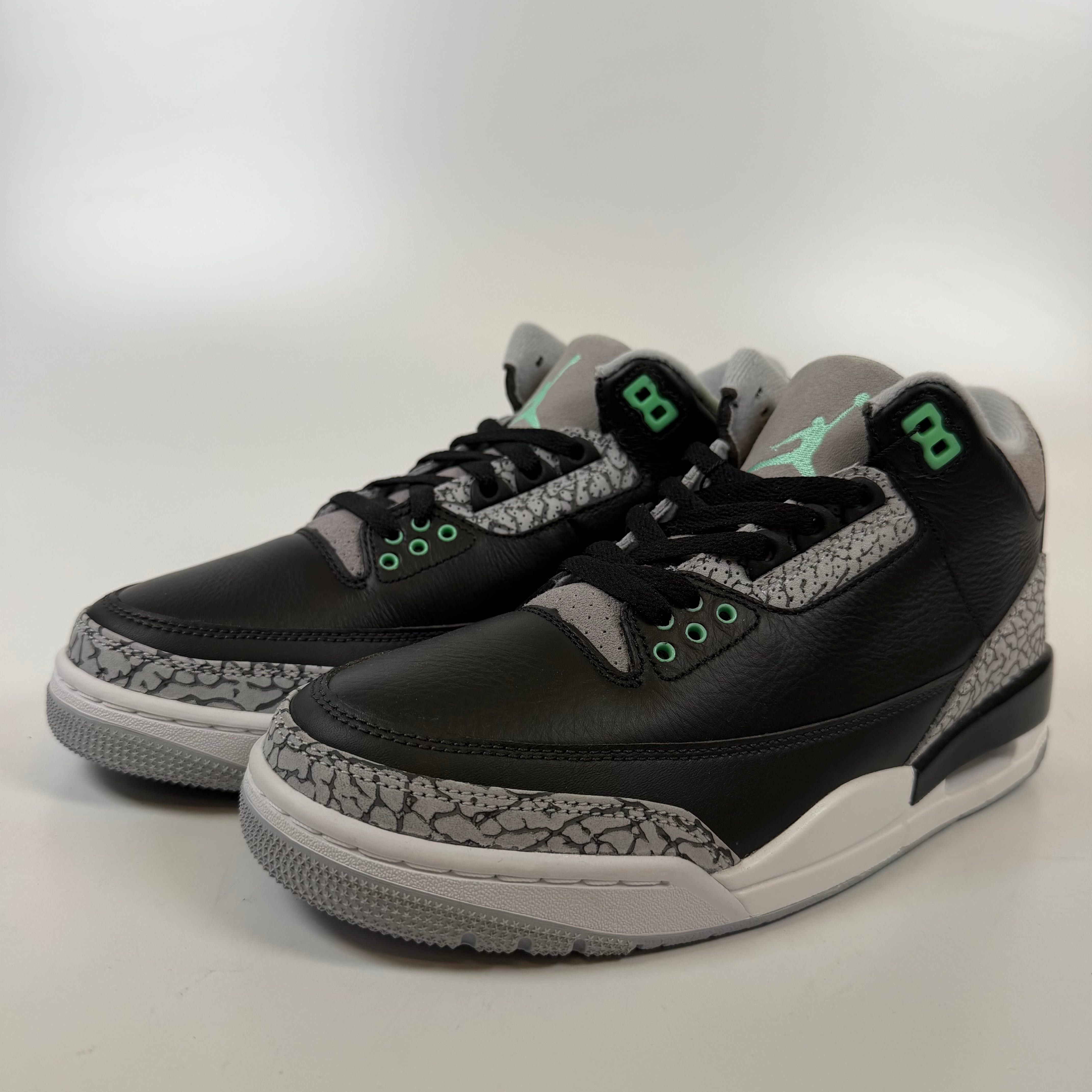 SP4677 Jordan 3 Retro Green Glow