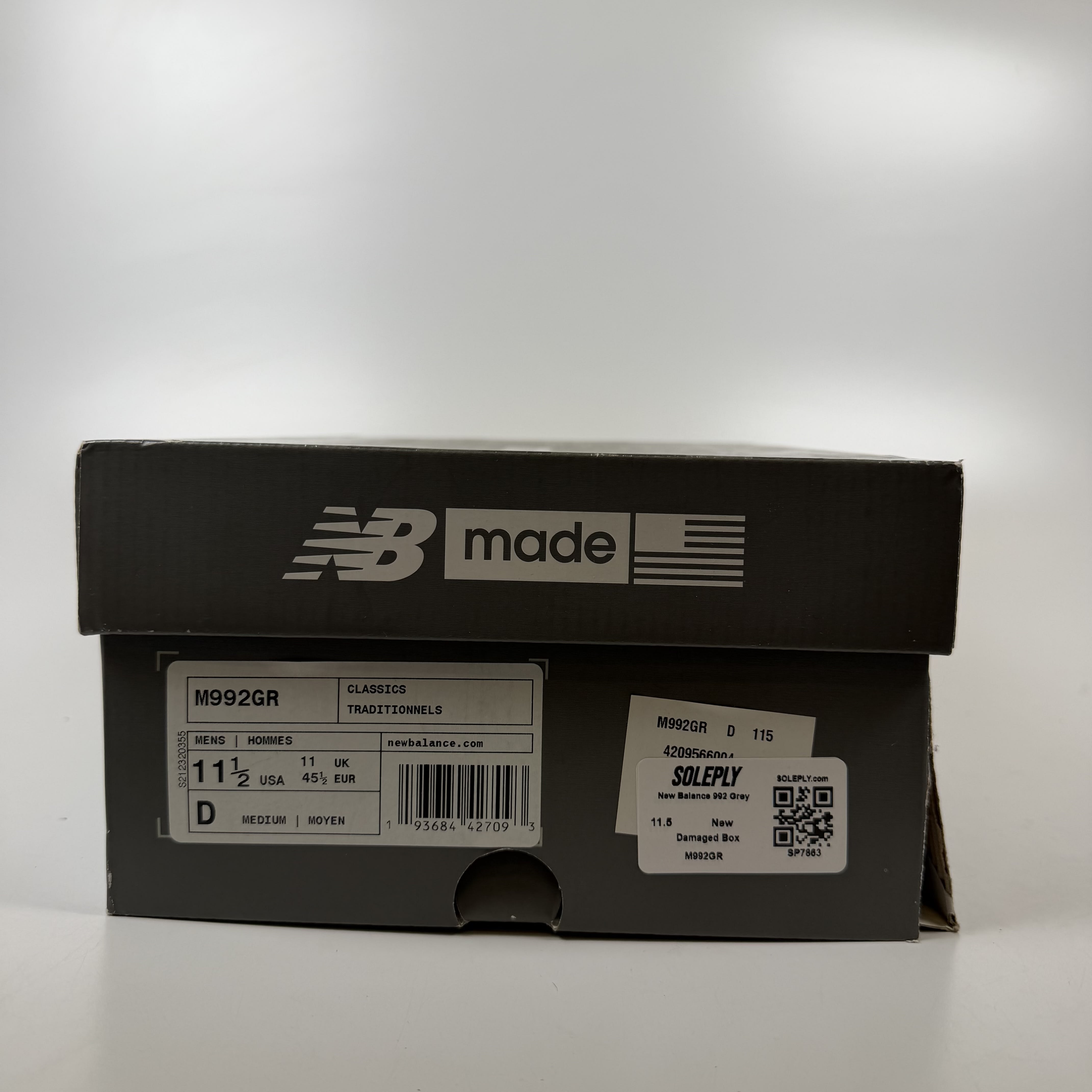 SP7863 New Balance 992 Grey