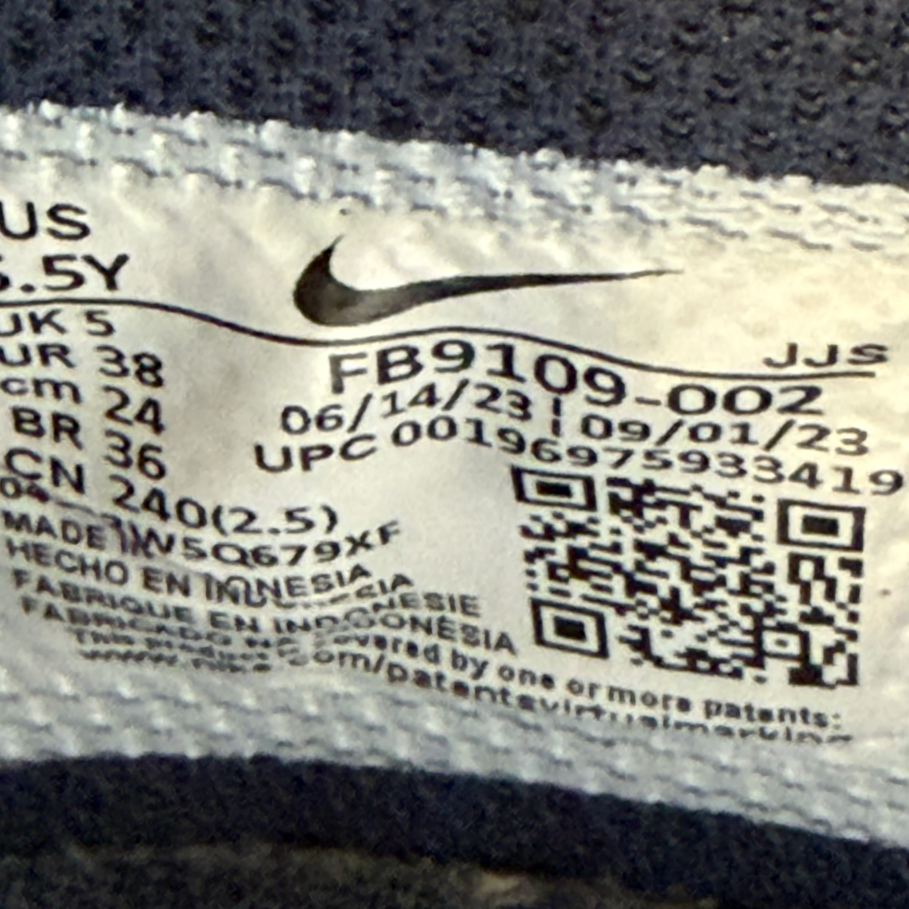 SP4769 Nike Dunk Low Football Grey Midnight Navy (GS)