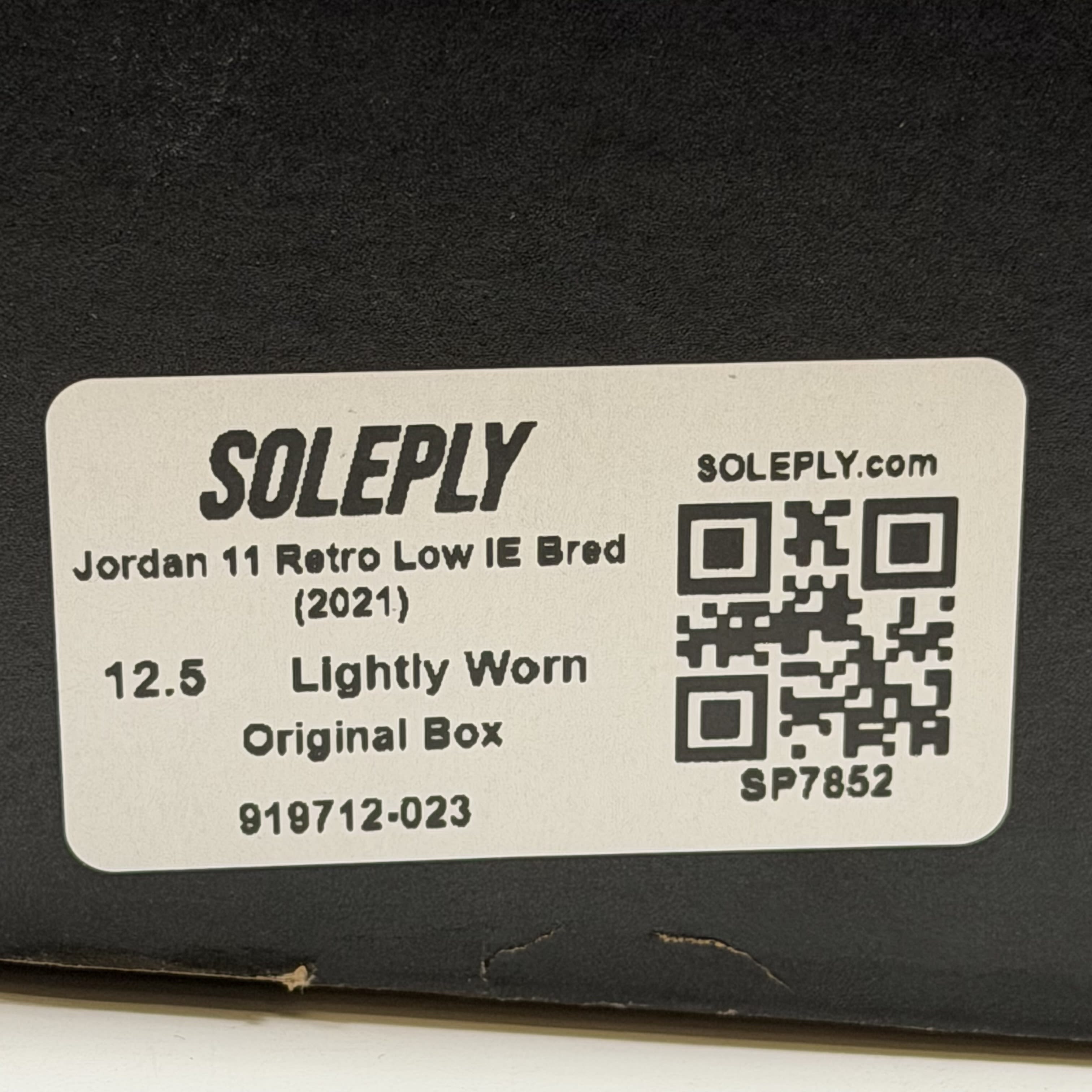 SP7852 Jordan 11 Retro Low IE Bred (2021)