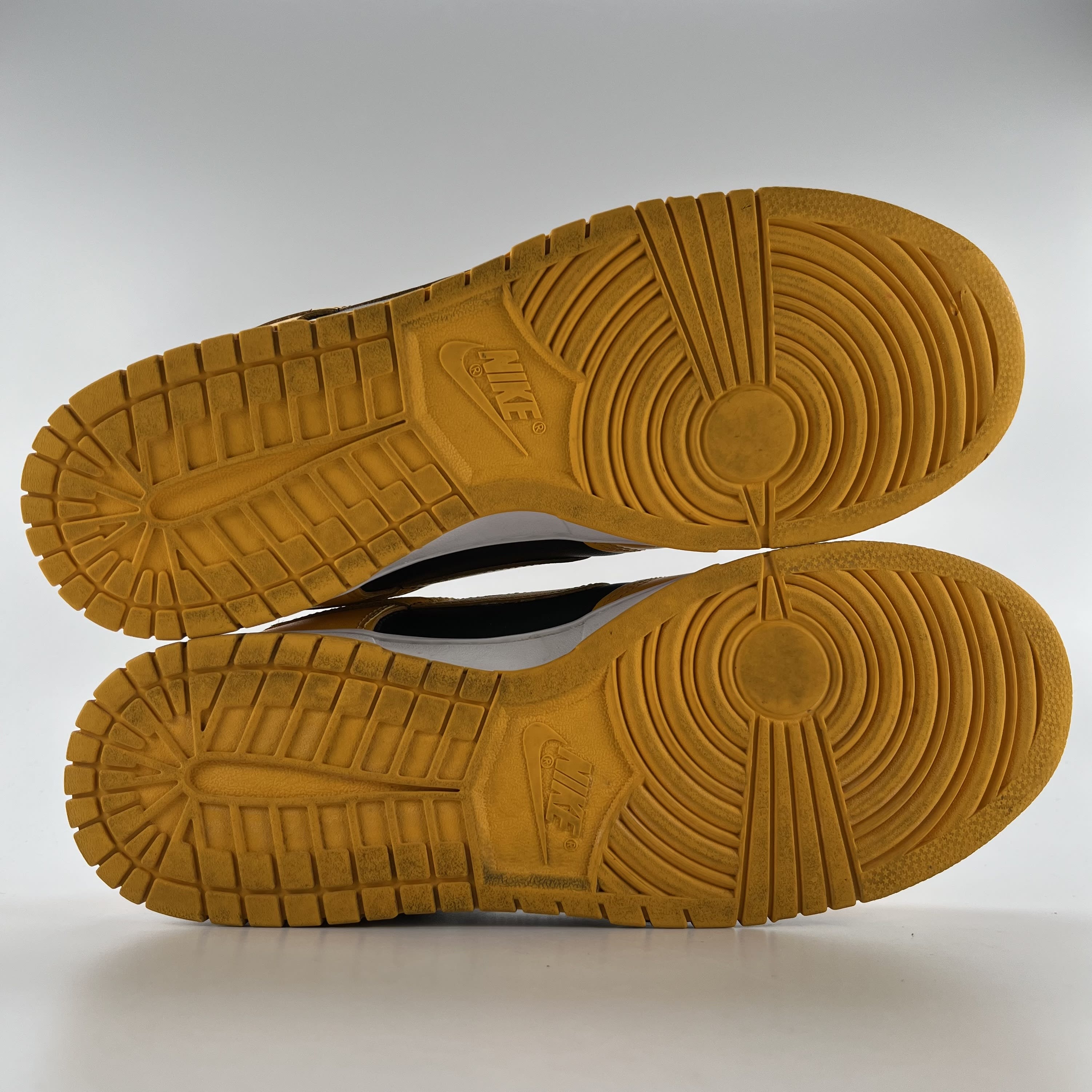 818484 Nike Dunk Low Championship Goldenrod (2021)