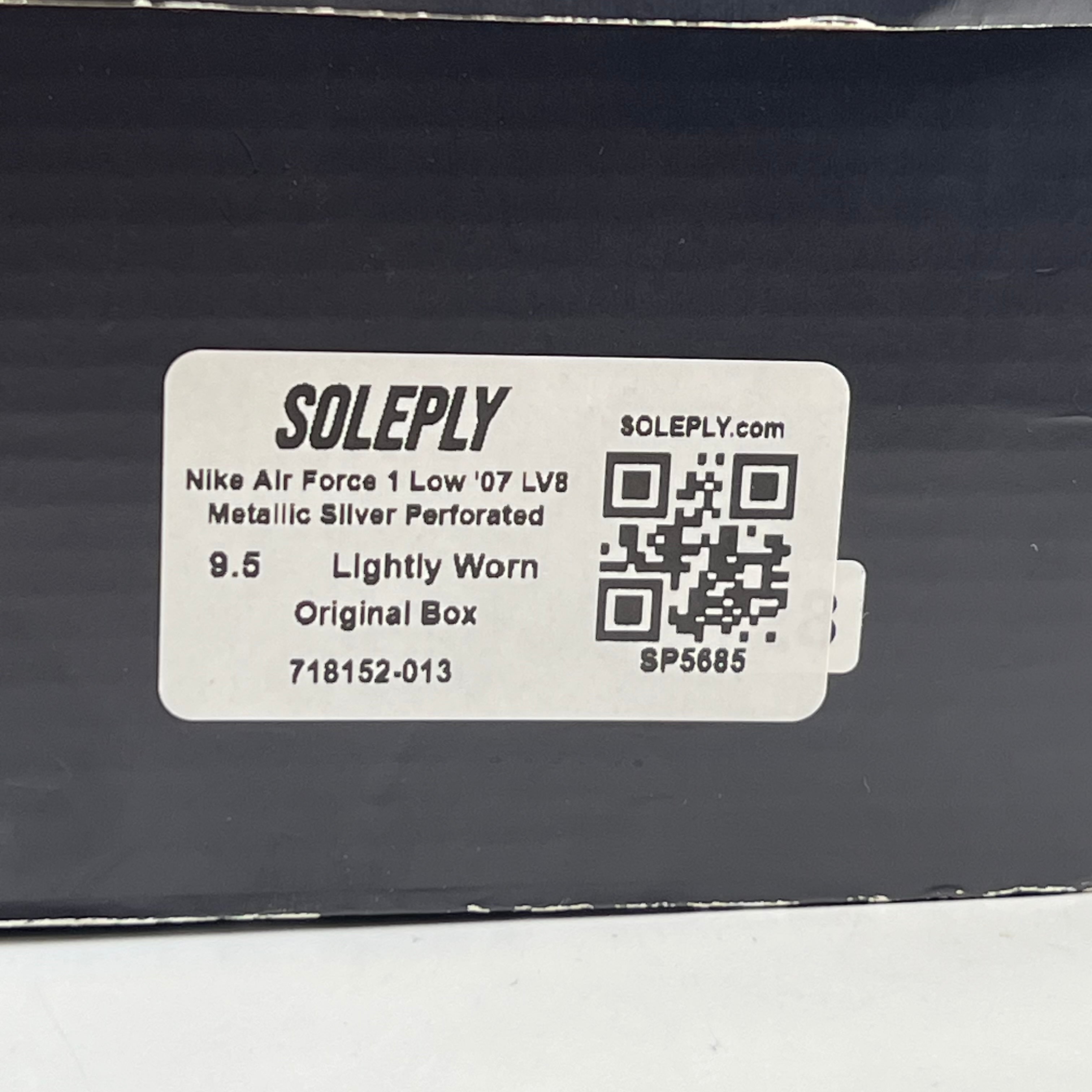 SP5685 Nike Air Force 1 Low '07 LV8 Metallic Silver Perforated