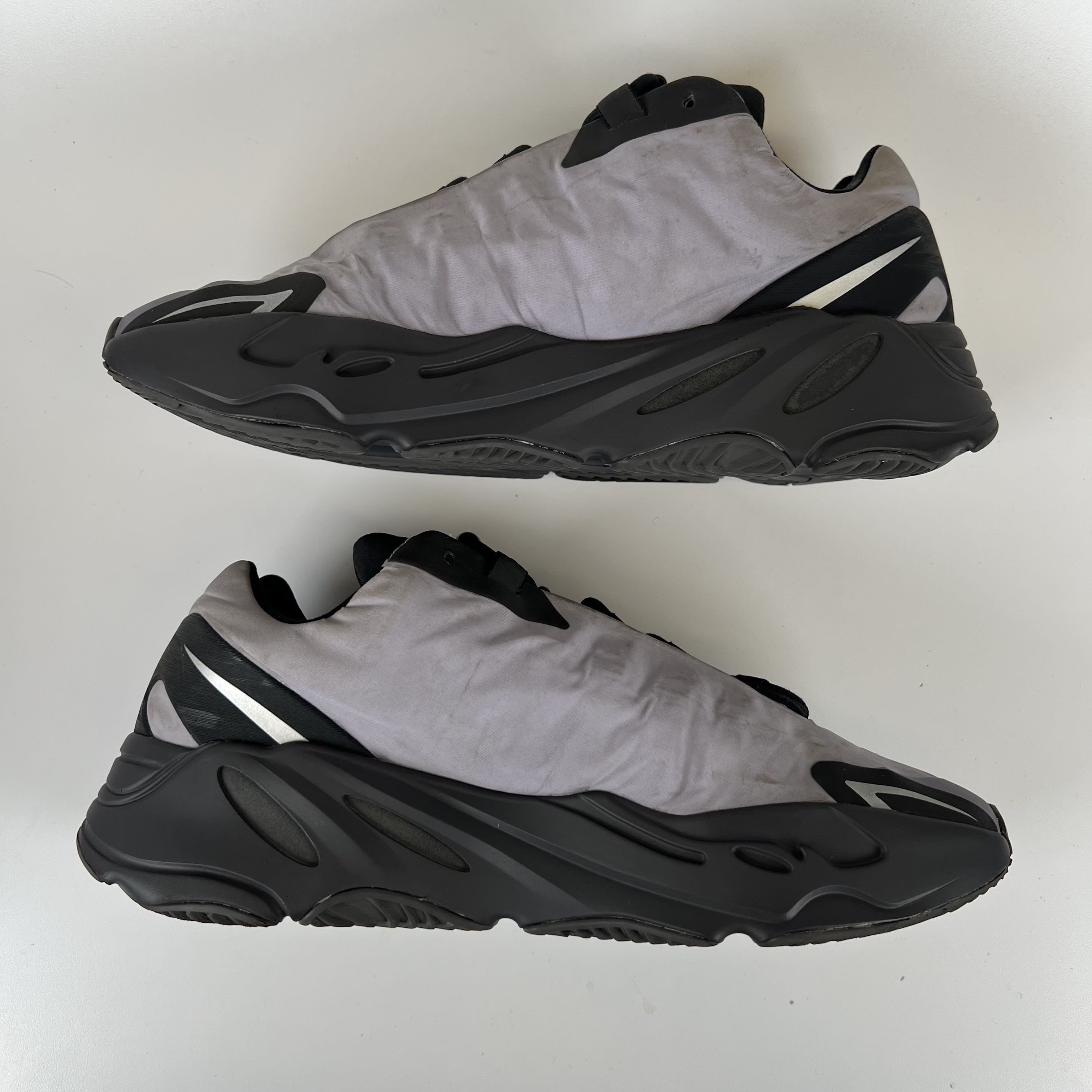 SP6066 Yeezy Boost 700 MNVN 'Geode'