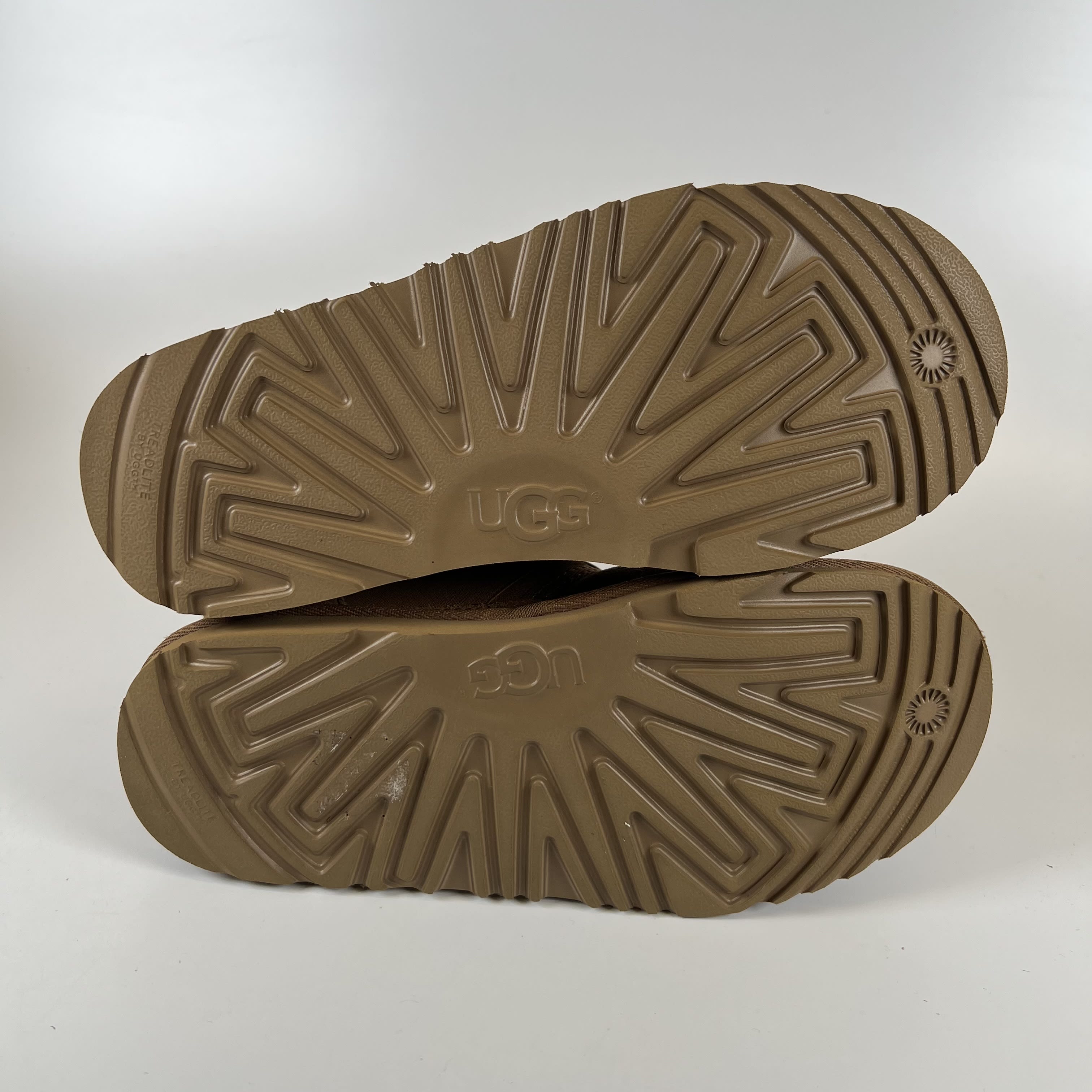 SP5662 Ugg Neumel II Graphic Boots 'Chestnut'