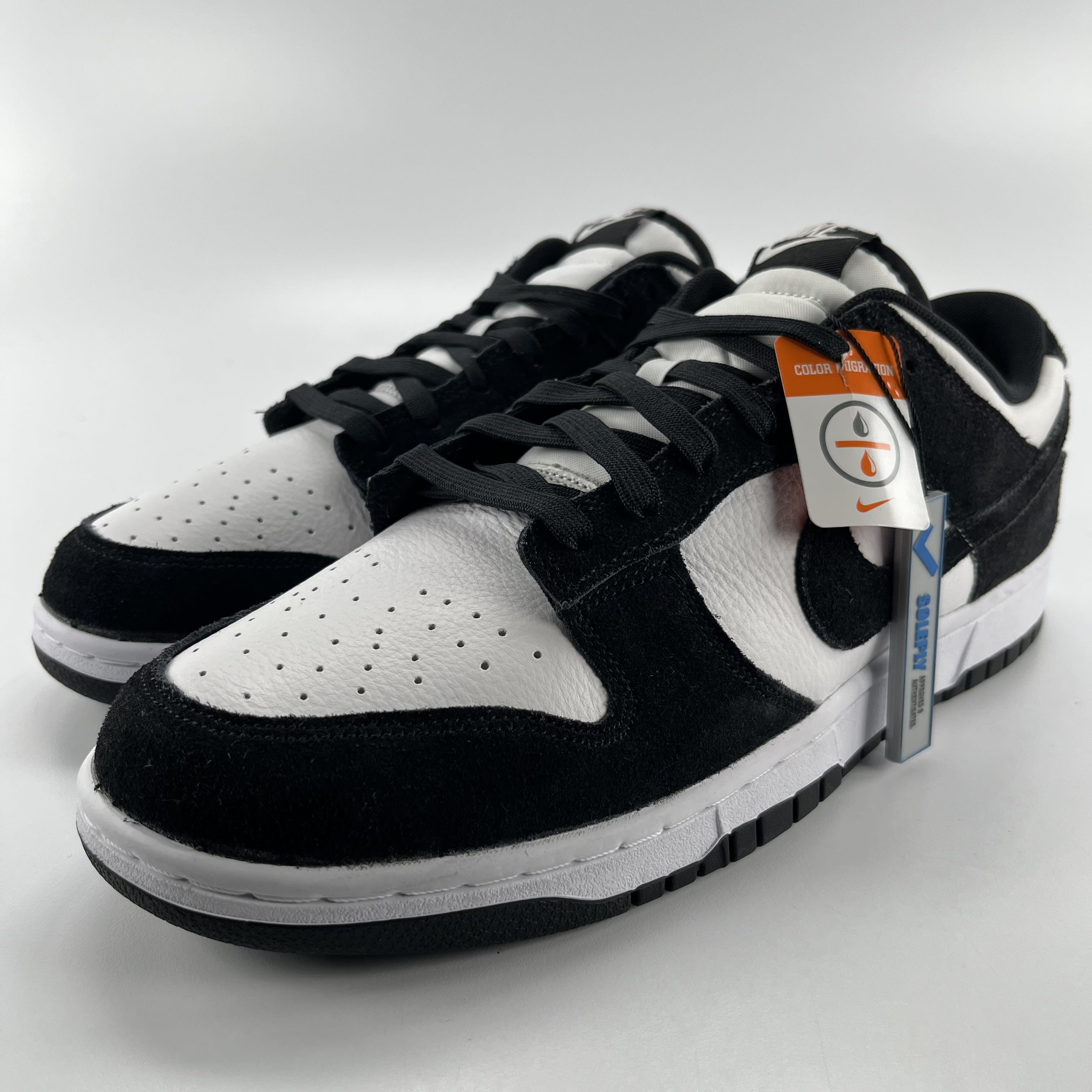 339863 Nike Dunk Low Retro SE Suede Panda