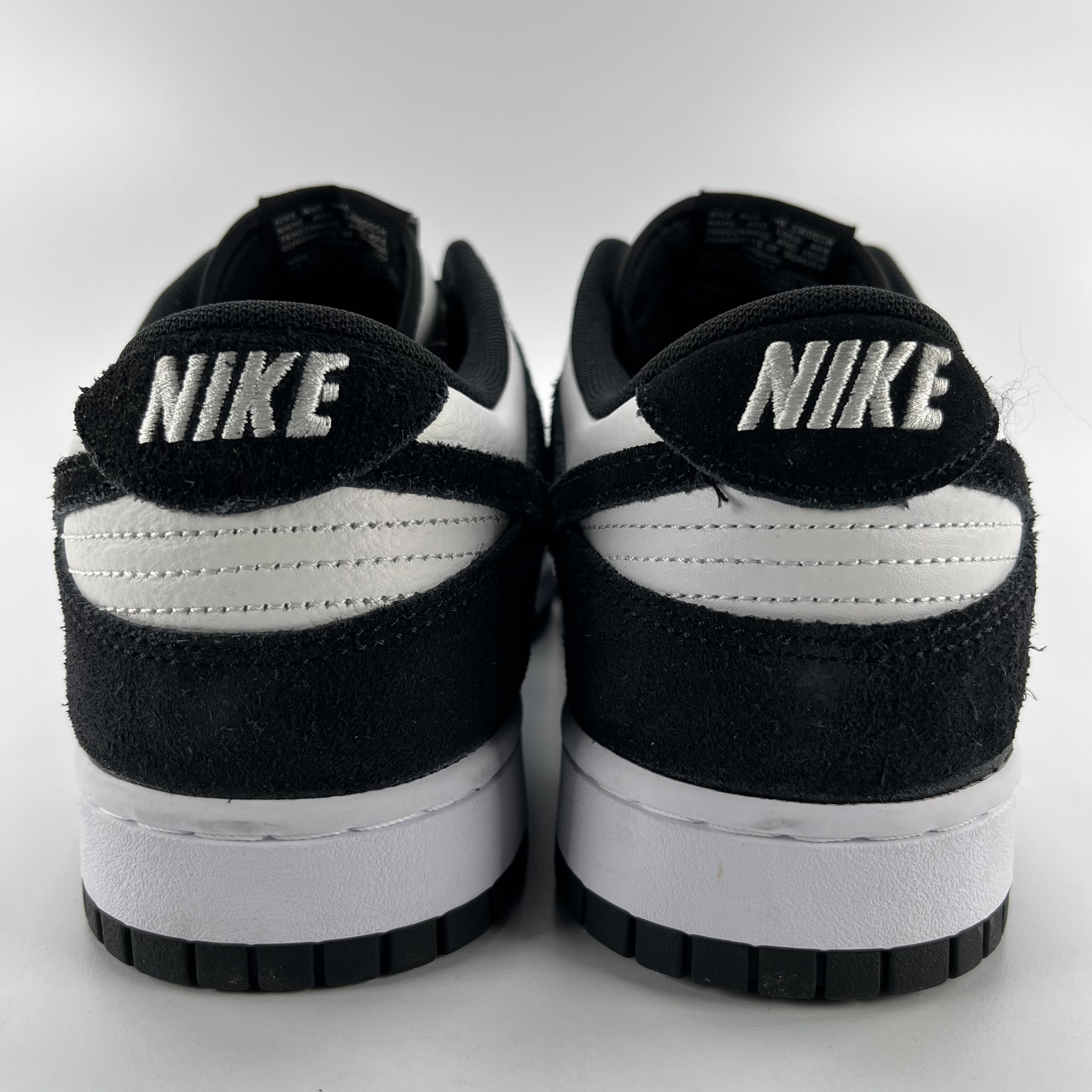 339863 Nike Dunk Low Retro SE Suede Panda