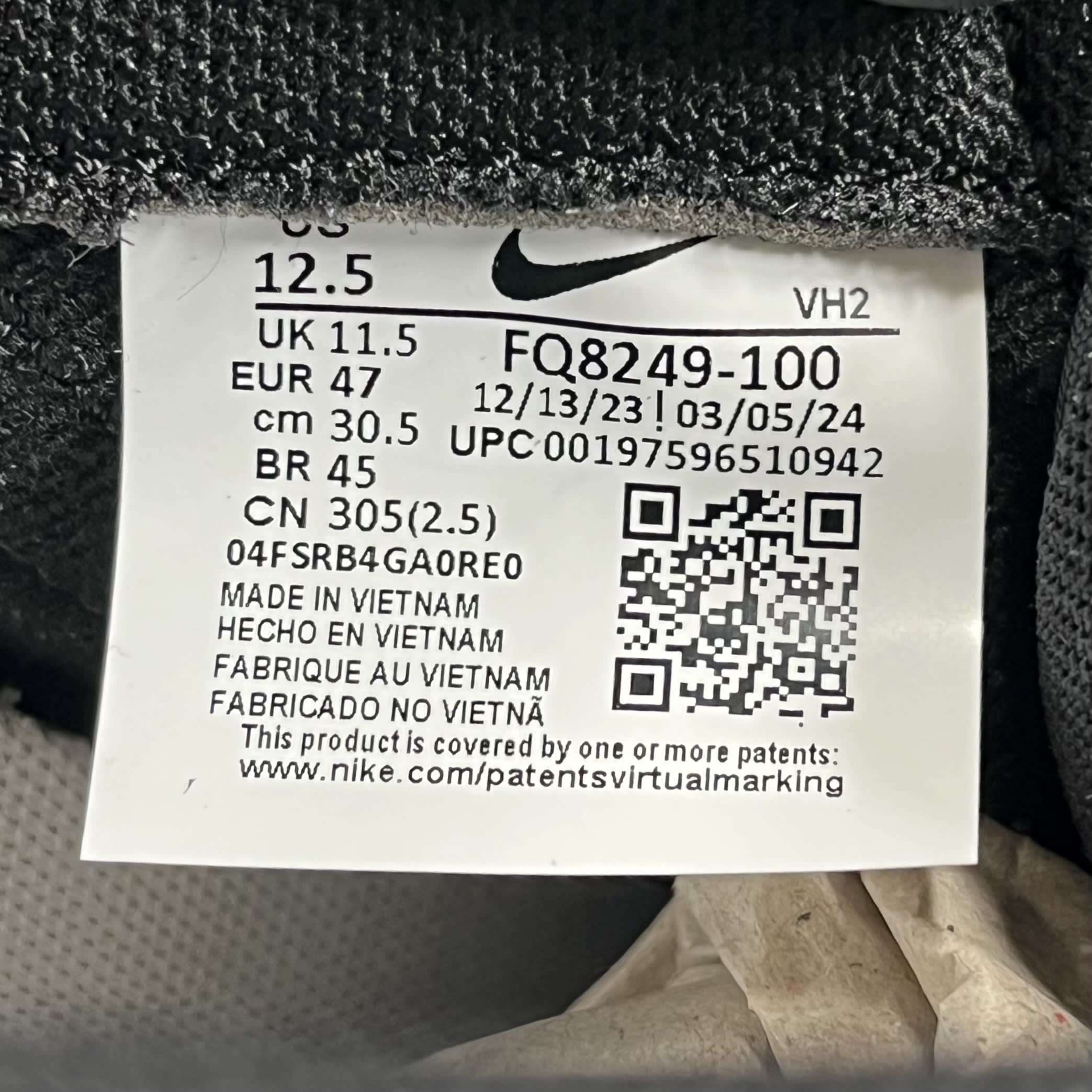 339863 Nike Dunk Low Retro SE Suede Panda