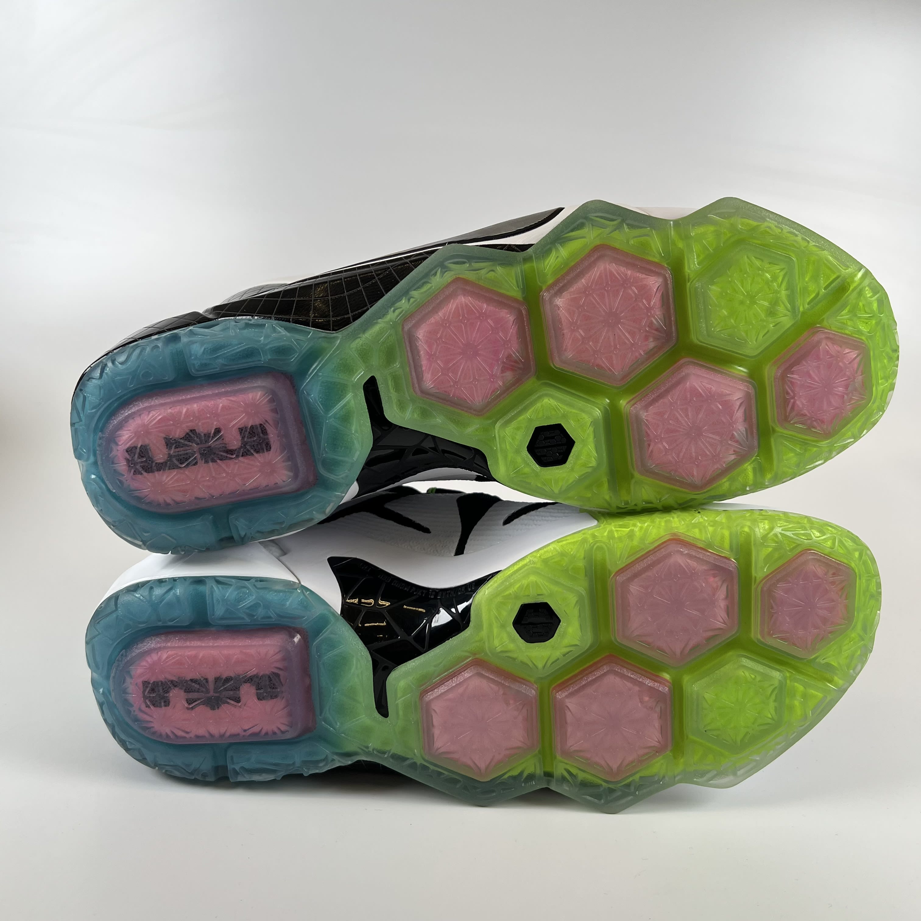SP6889 Nike LeBron 12 All-Star Game