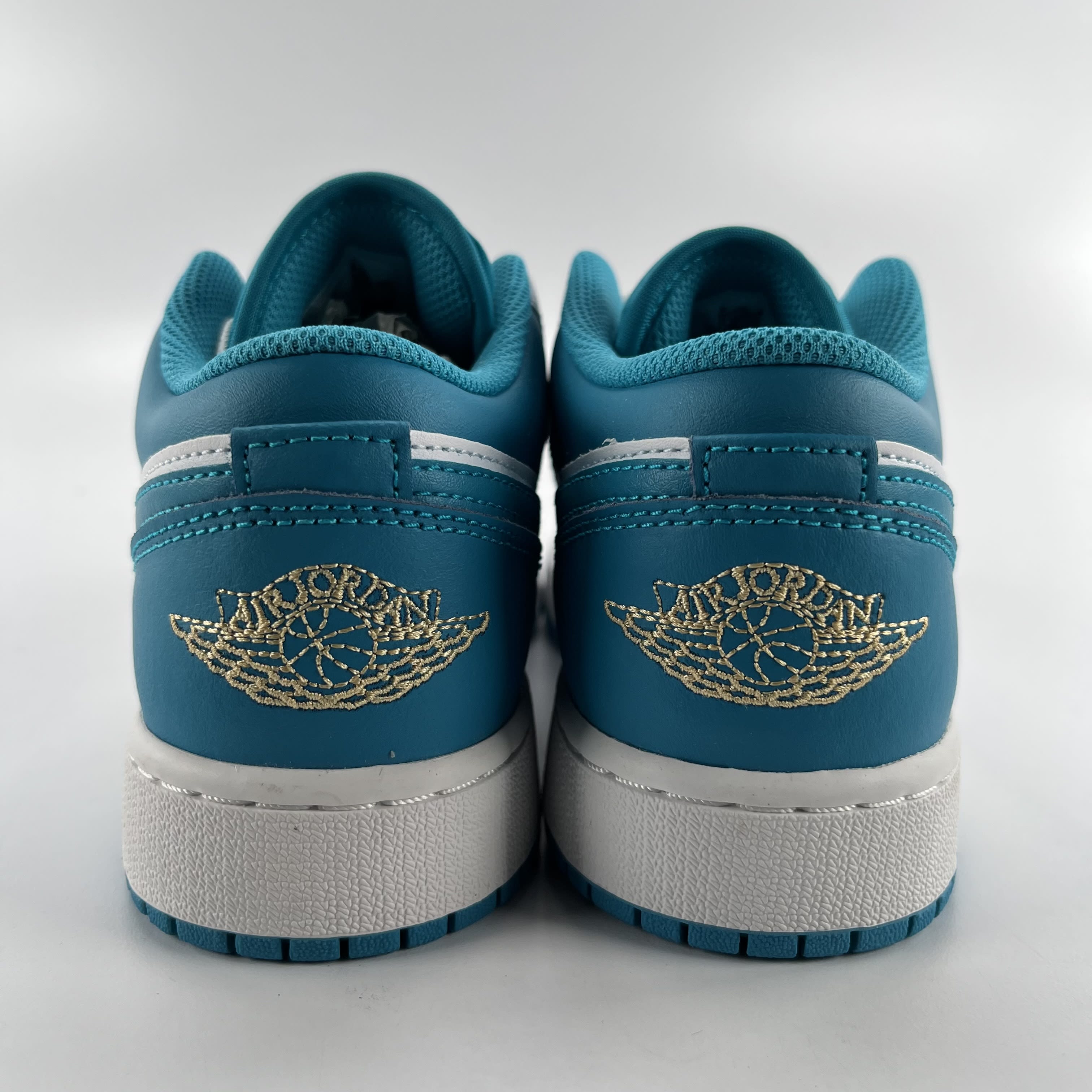 338503 Jordan 1 Low Aquatone (GS)