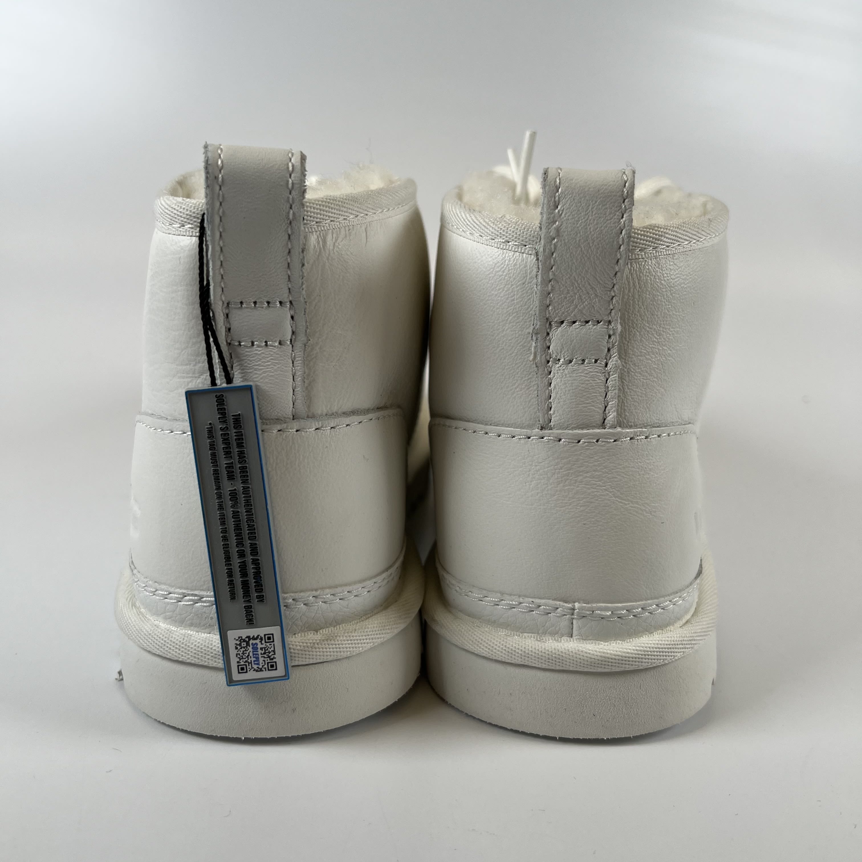 SP6938 UGG Neumel Leather Boot White