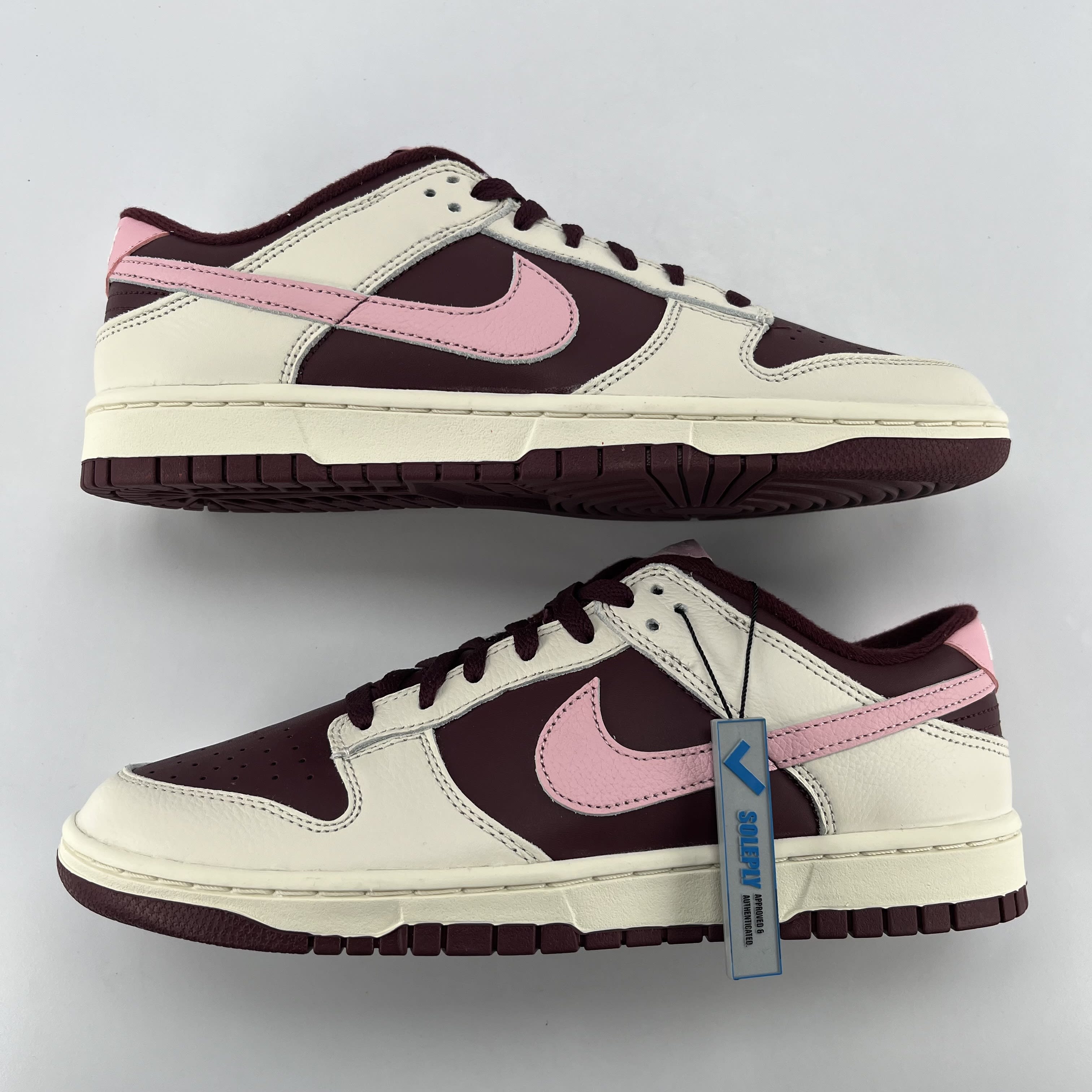 436917 Dunk Low Premium 'Valentine's Day'