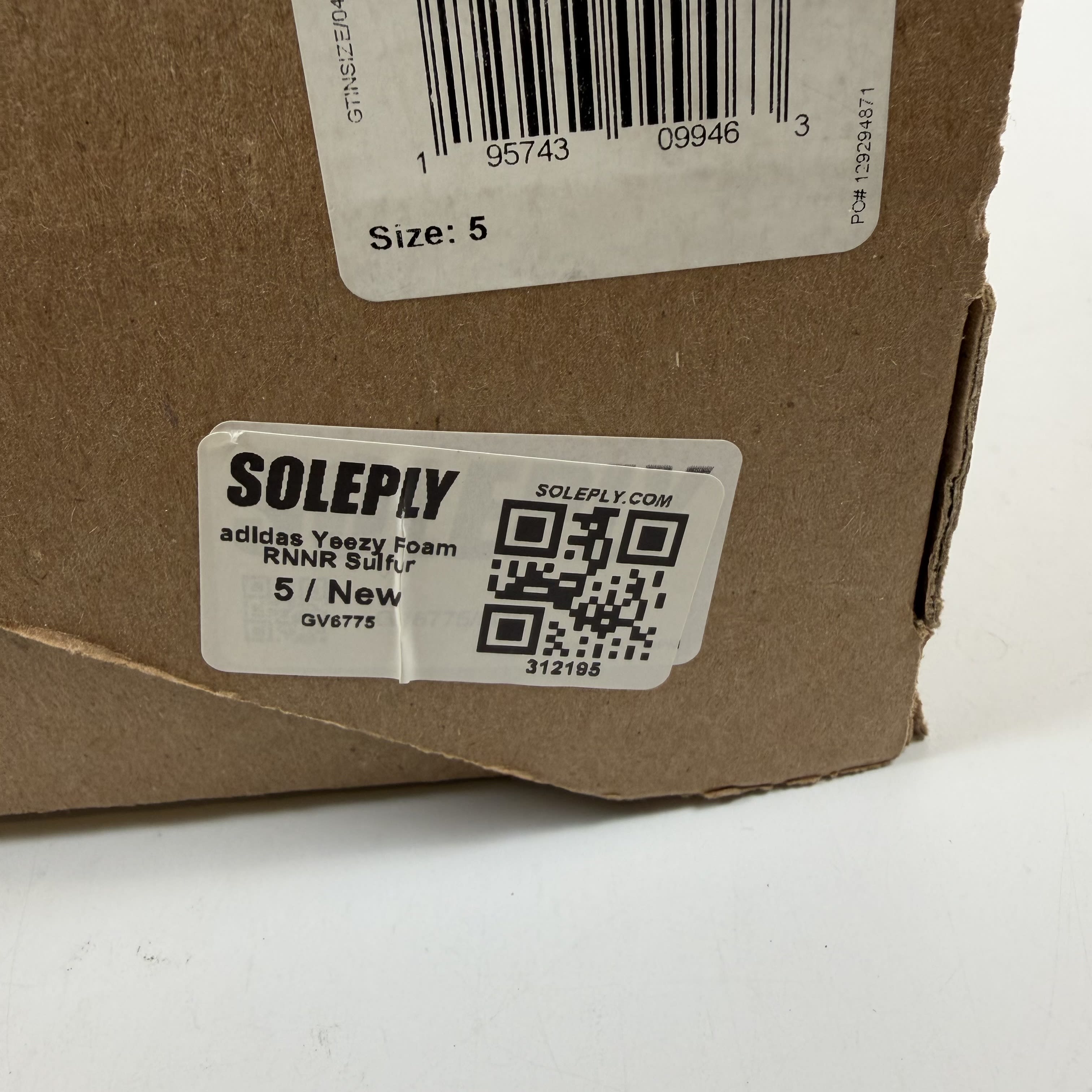 312195 adidas Yeezy Foam RNNR Sulfur