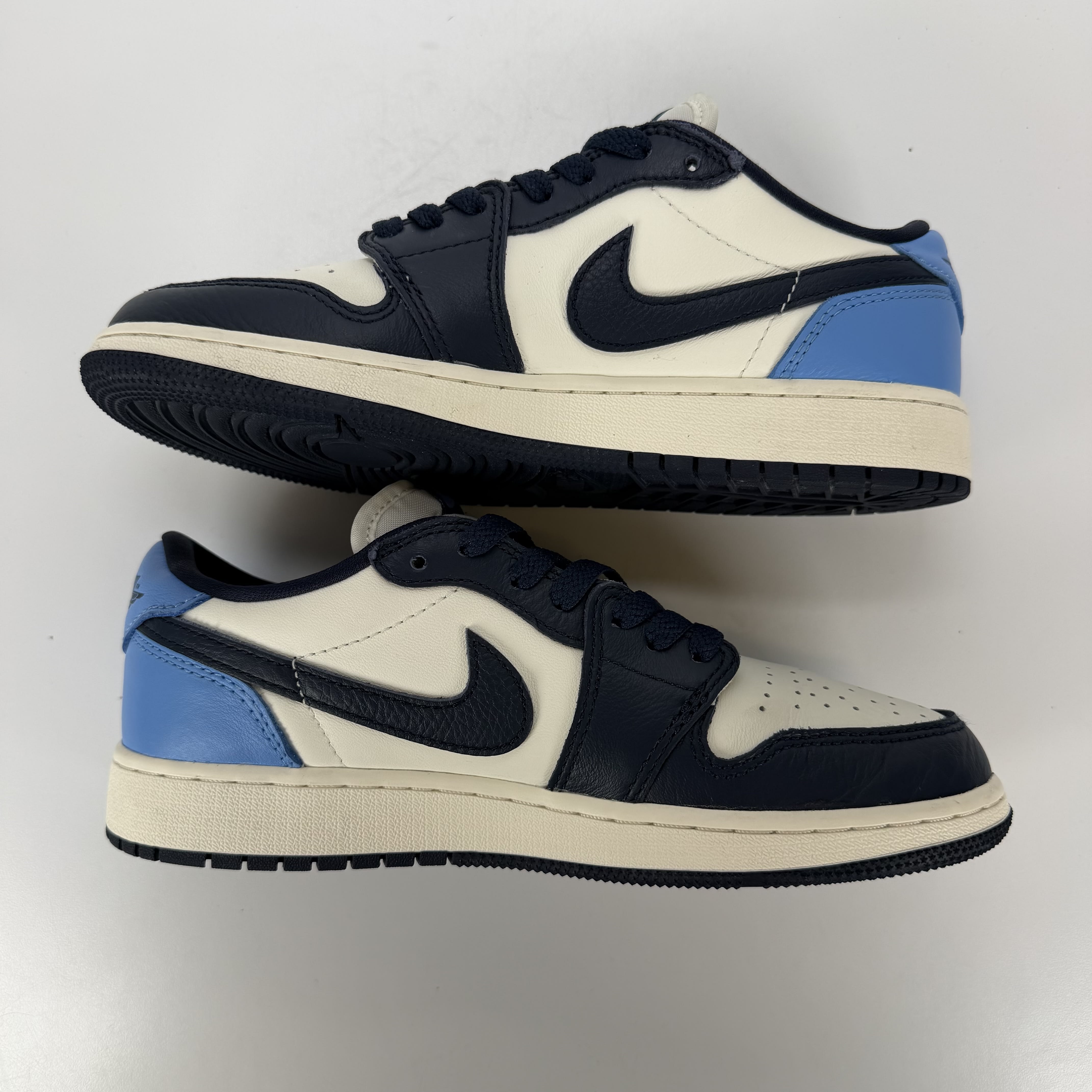 SP5221 Jordan 1 Low OG Obsidian UNC (GS)