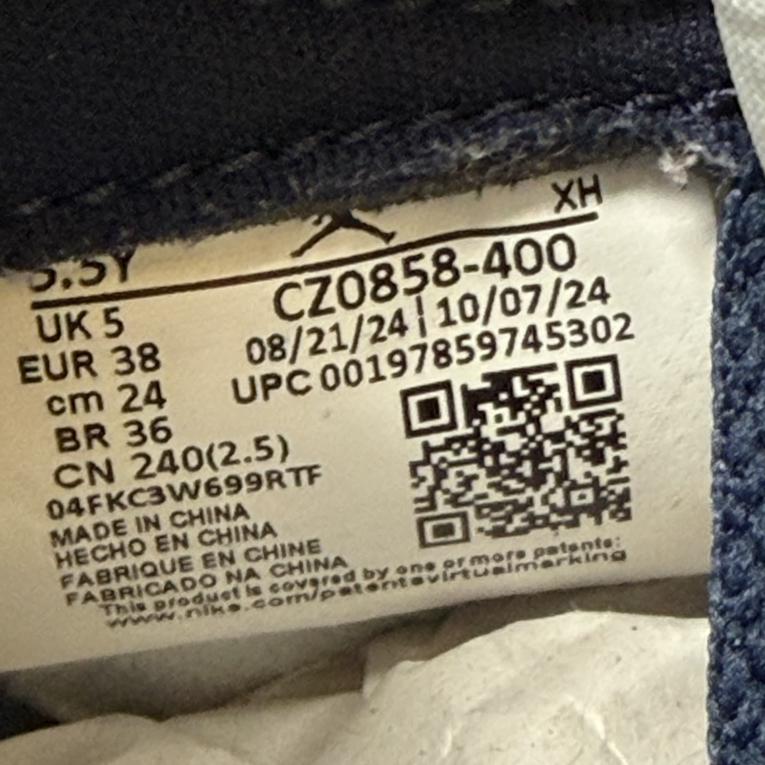 SP5221 Jordan 1 Low OG Obsidian UNC (GS)