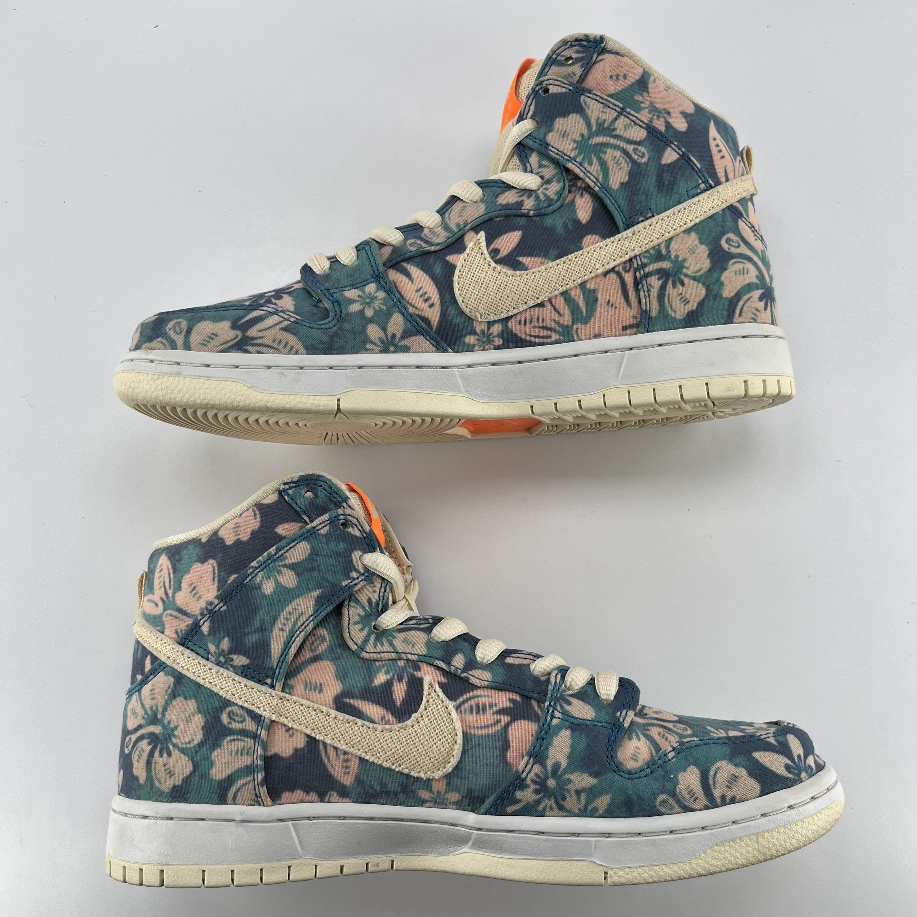 669609 Nike SB Dunk High Hawaii