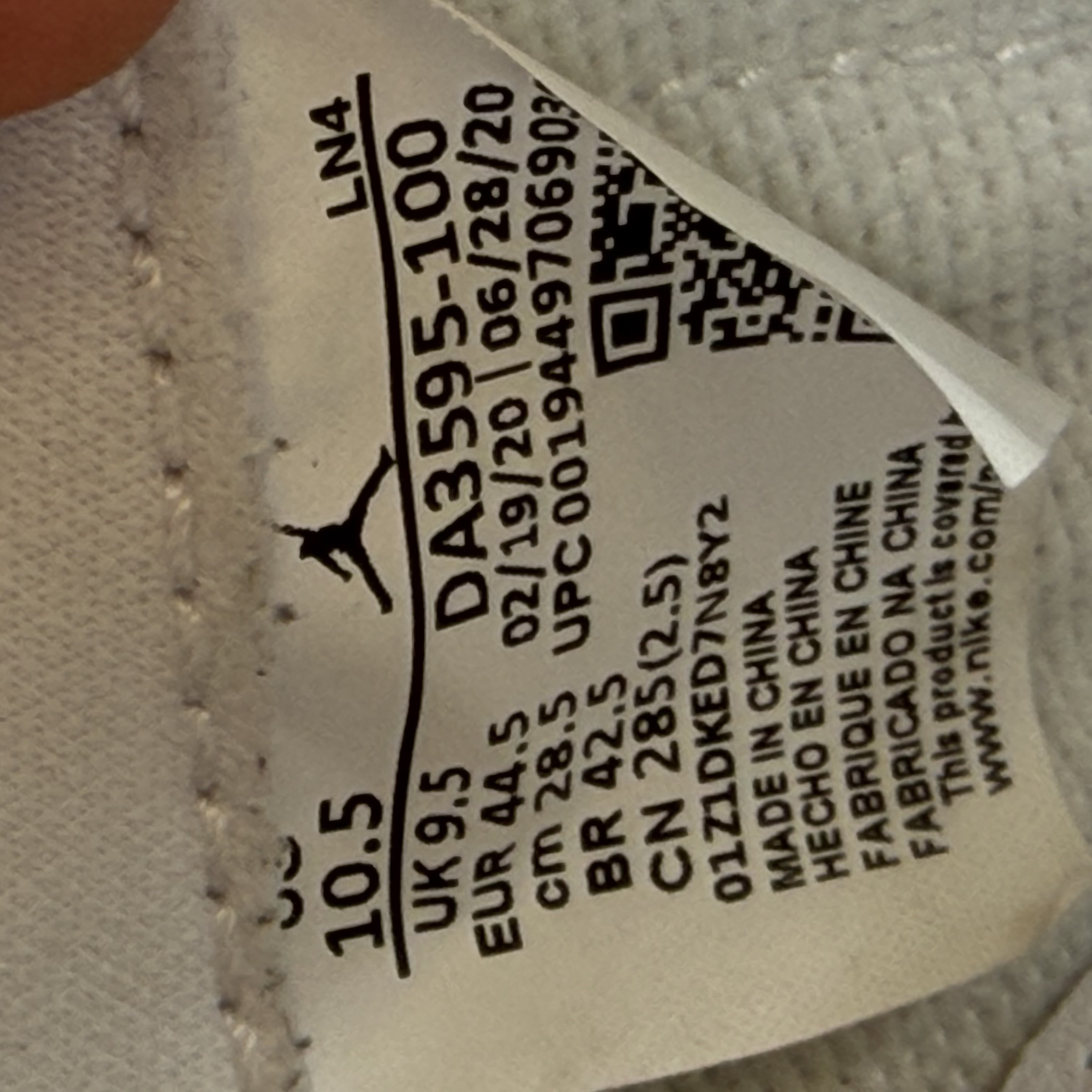 SP3706 Jordan 3 Retro Fragment