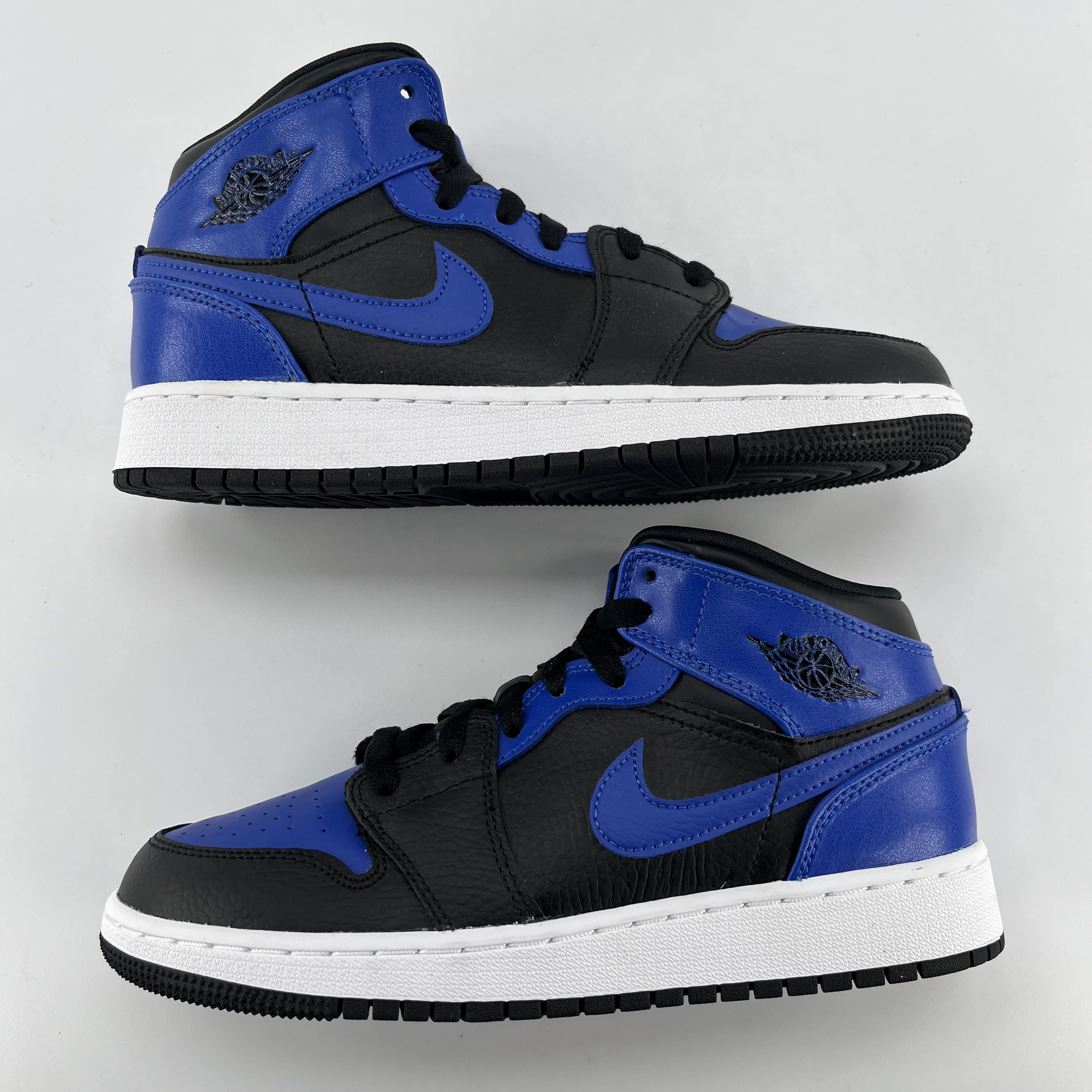 279792 Air Jordan 1 Mid GS 'Hyper Royal'