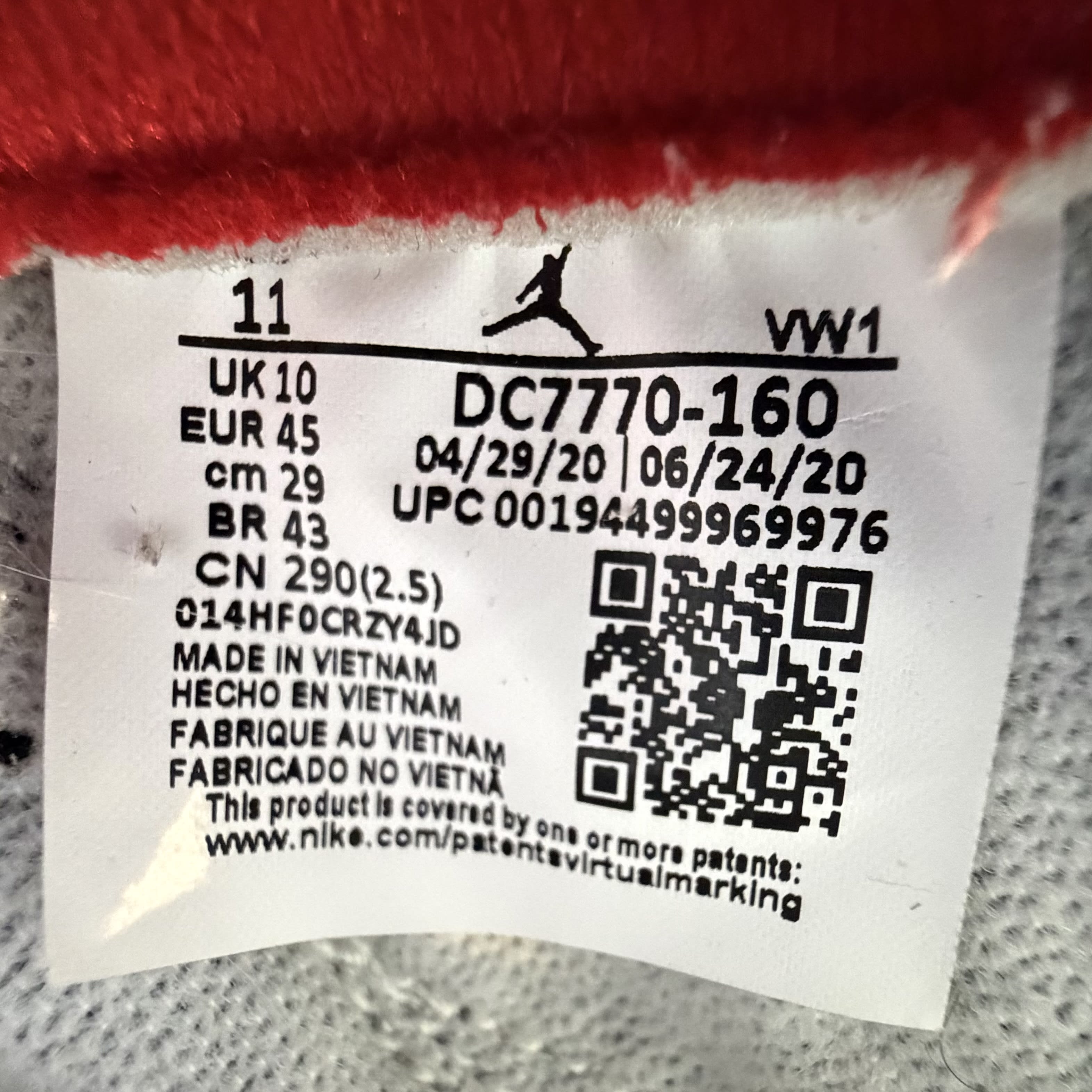 621411 Jordan 4 Retro Fire Red (2020)