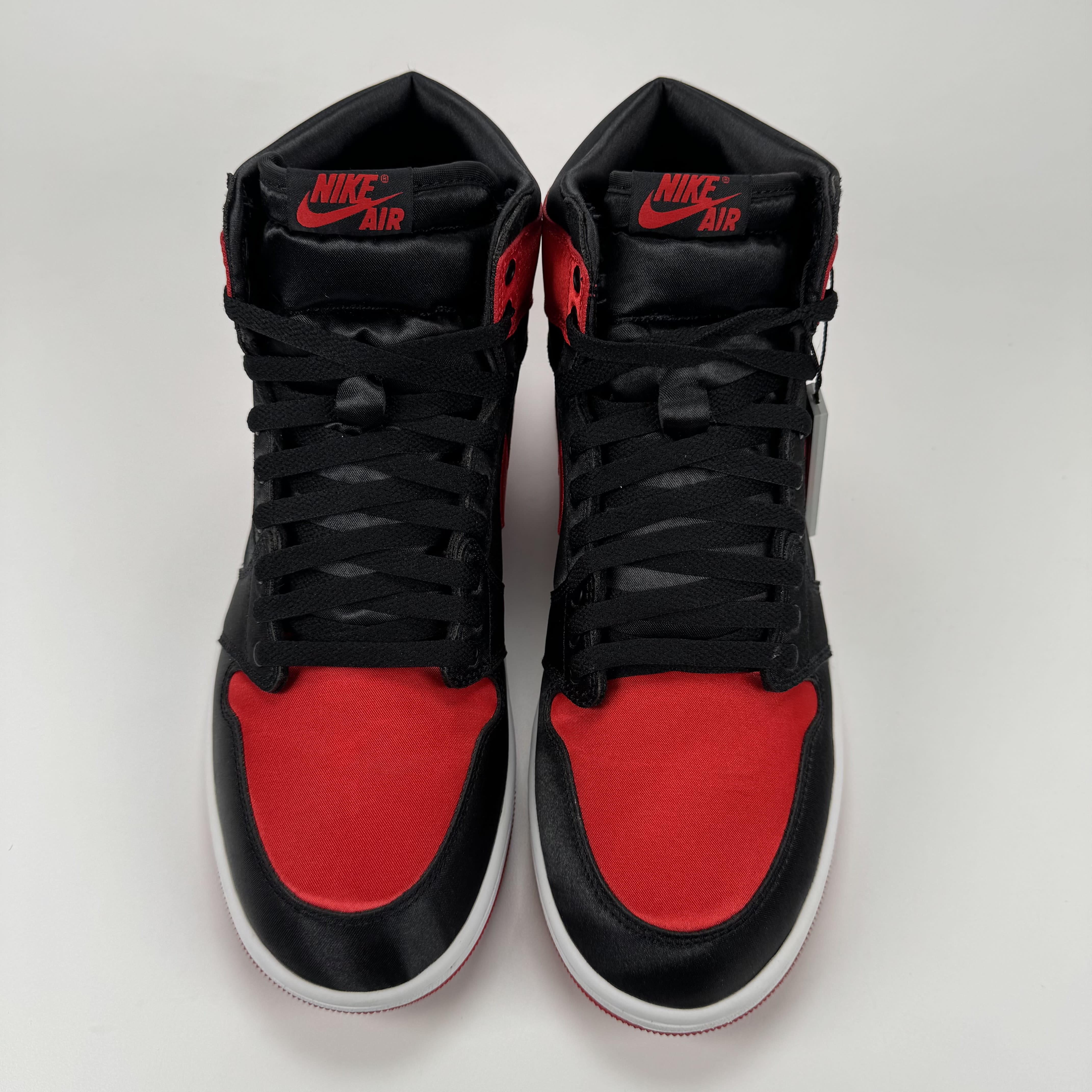 SP2828 Jordan 1 Retro High OG Satin Bred (Women's)