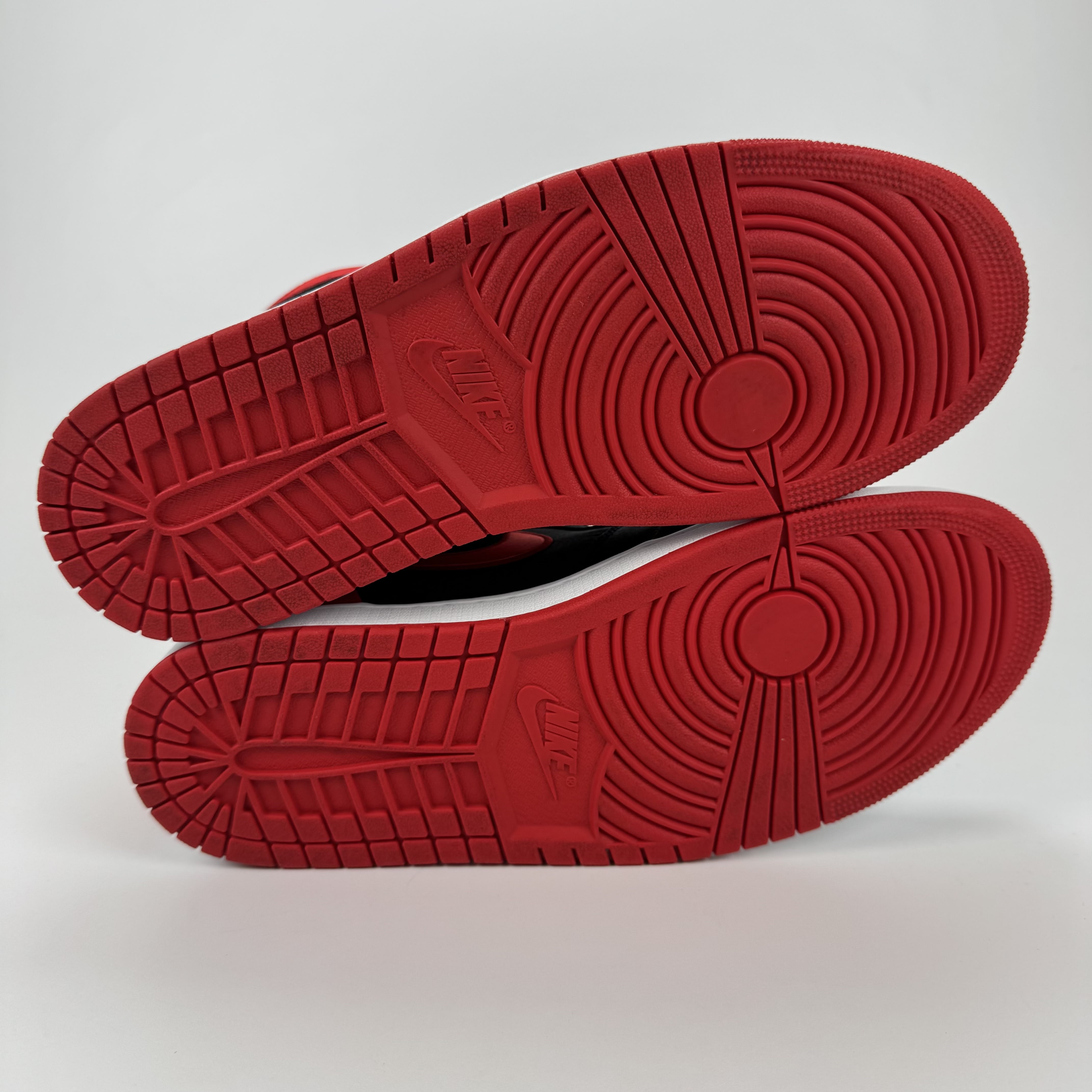 SP2828 Jordan 1 Retro High OG Satin Bred (Women's)