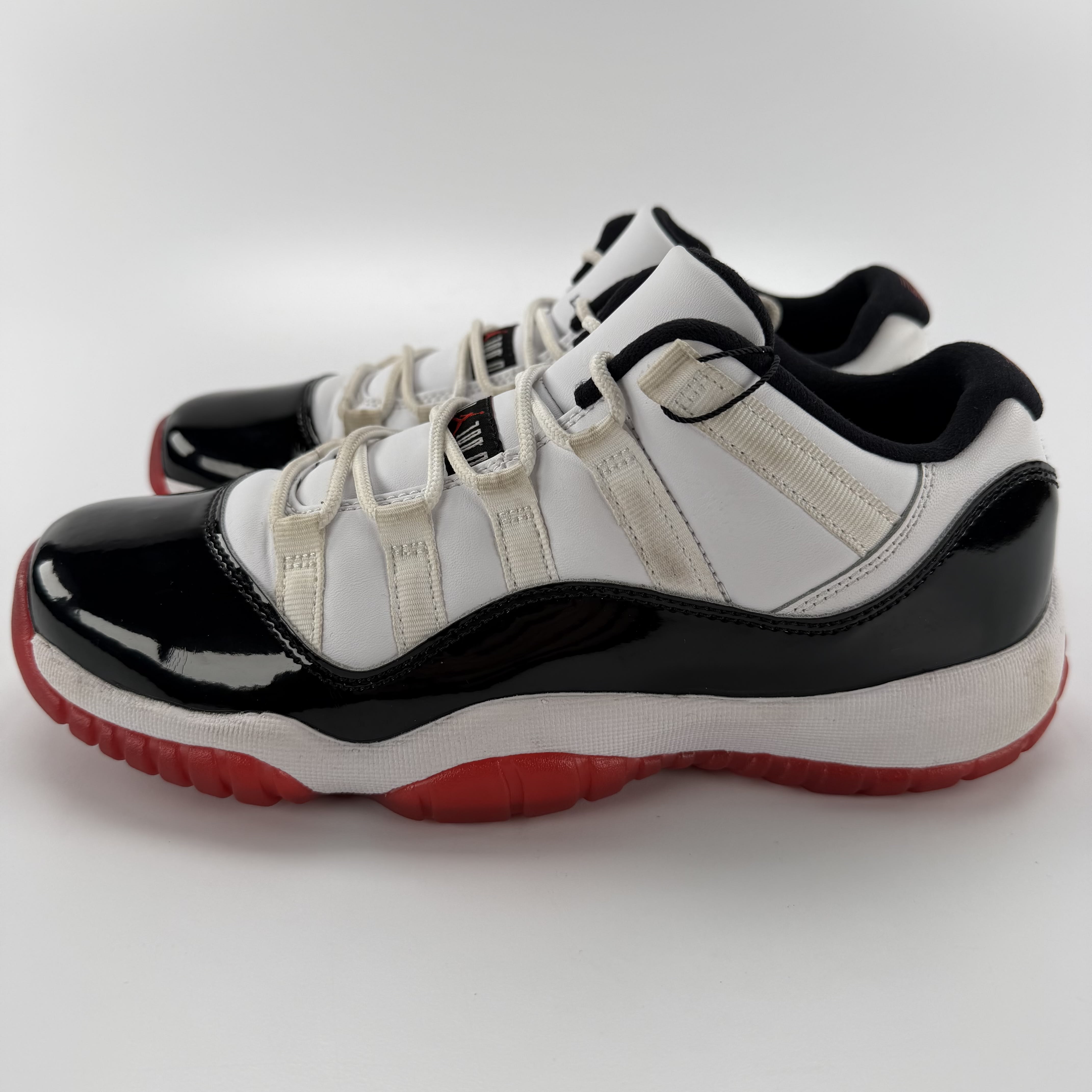 713049 Air Jordan 11 Retro Low GS 'Concord-Bred'