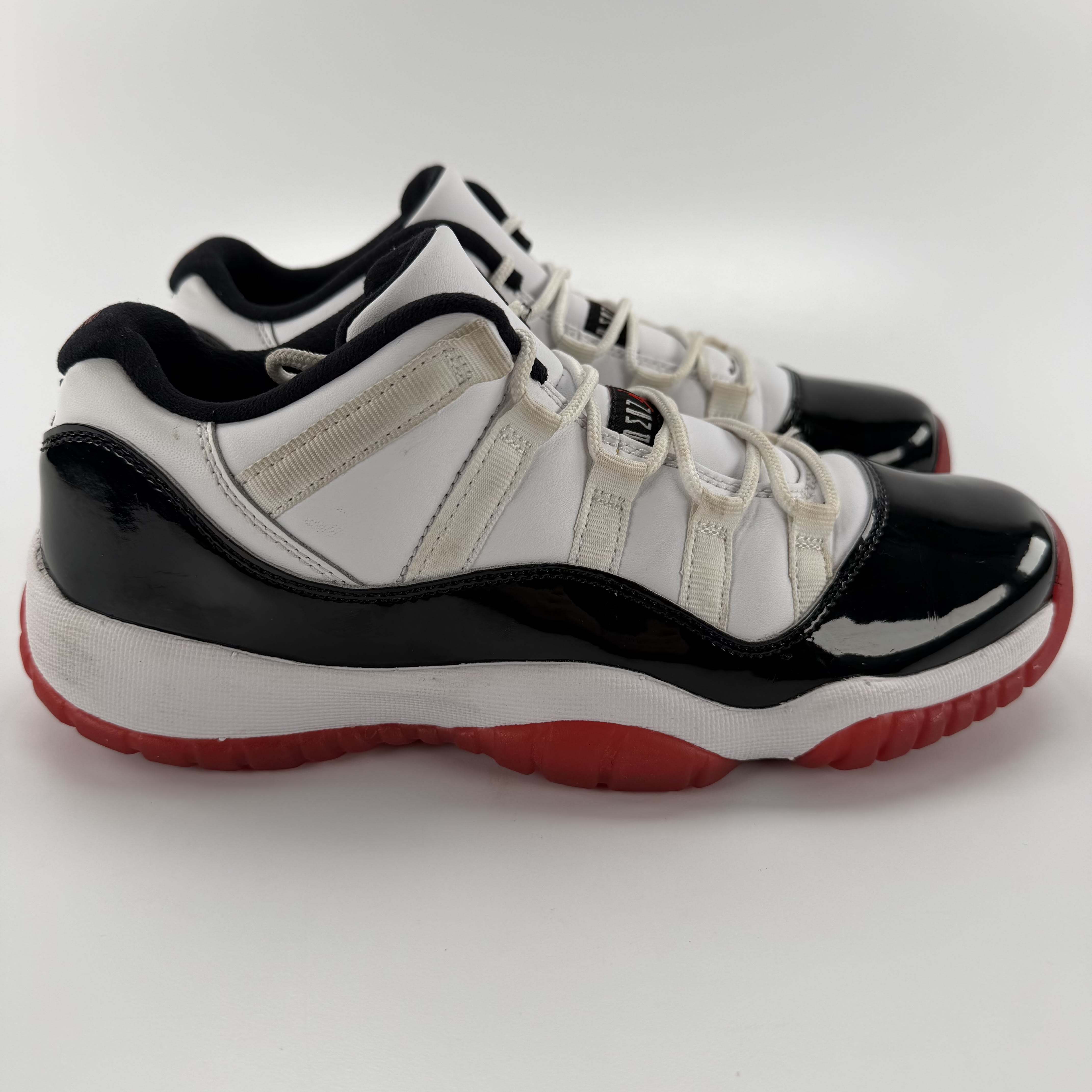 713049 Air Jordan 11 Retro Low GS 'Concord-Bred'