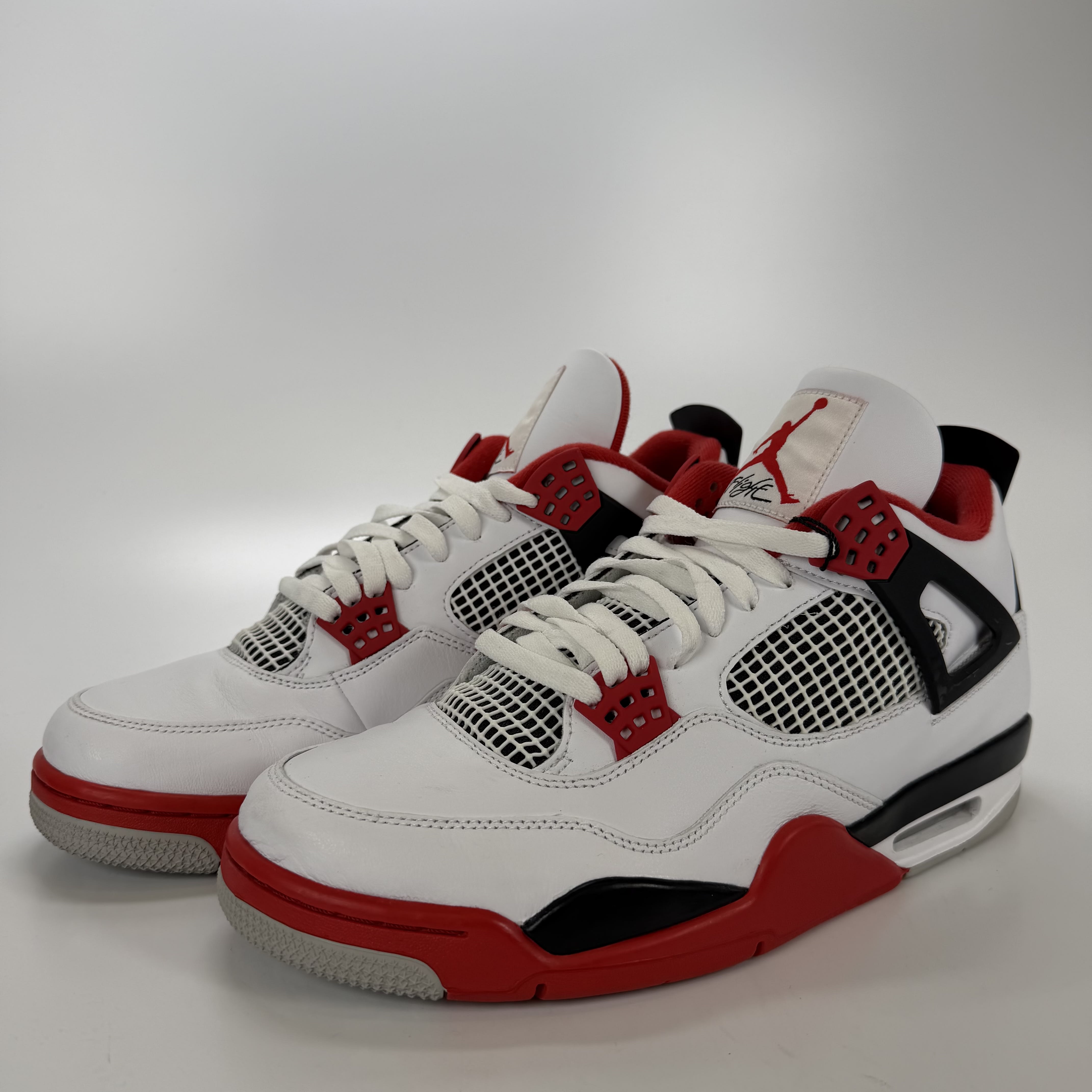 SP5588 Jordan 4 Retro Fire Red (2020)