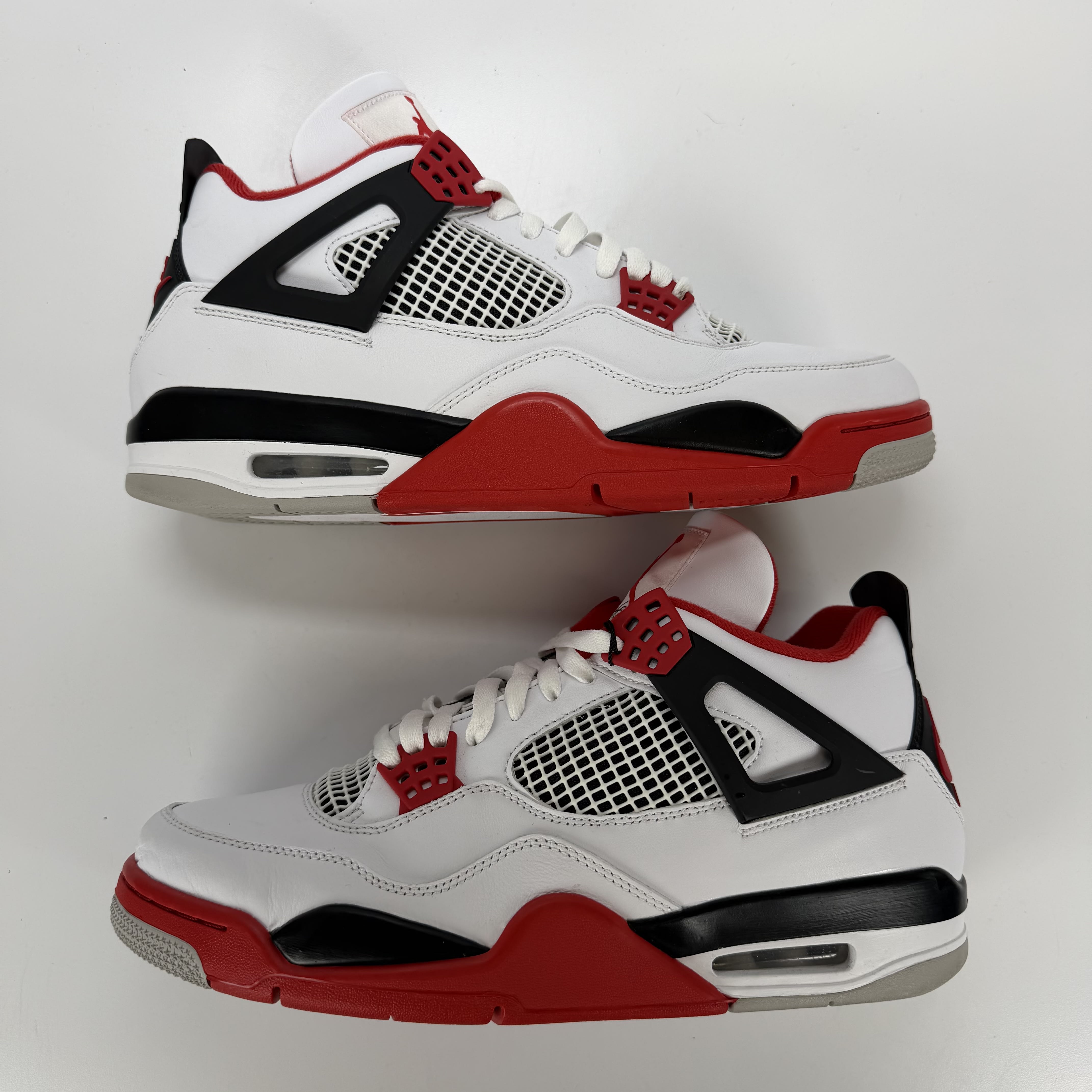SP5588 Jordan 4 Retro Fire Red (2020)