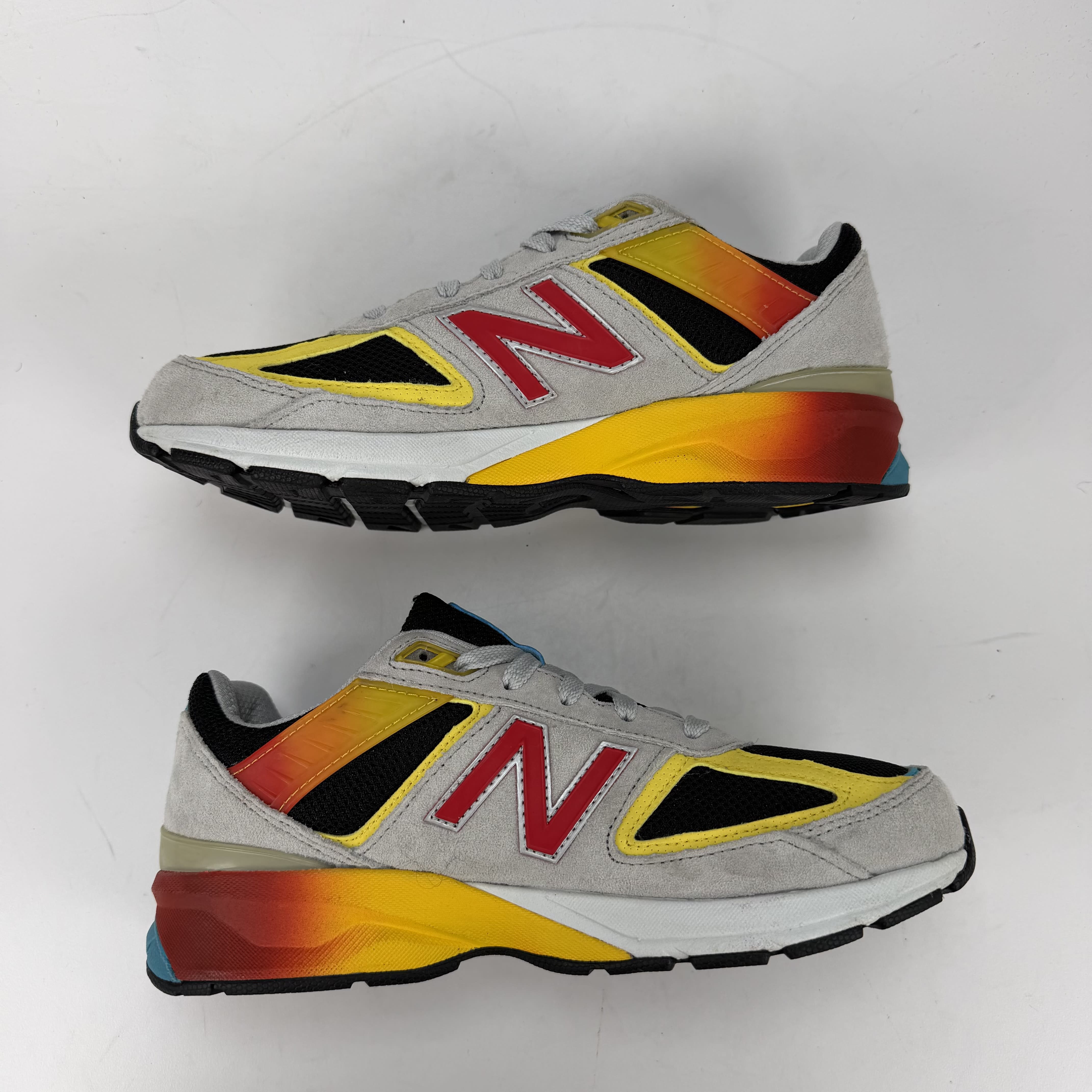 SP5509 New Balance 990 v5