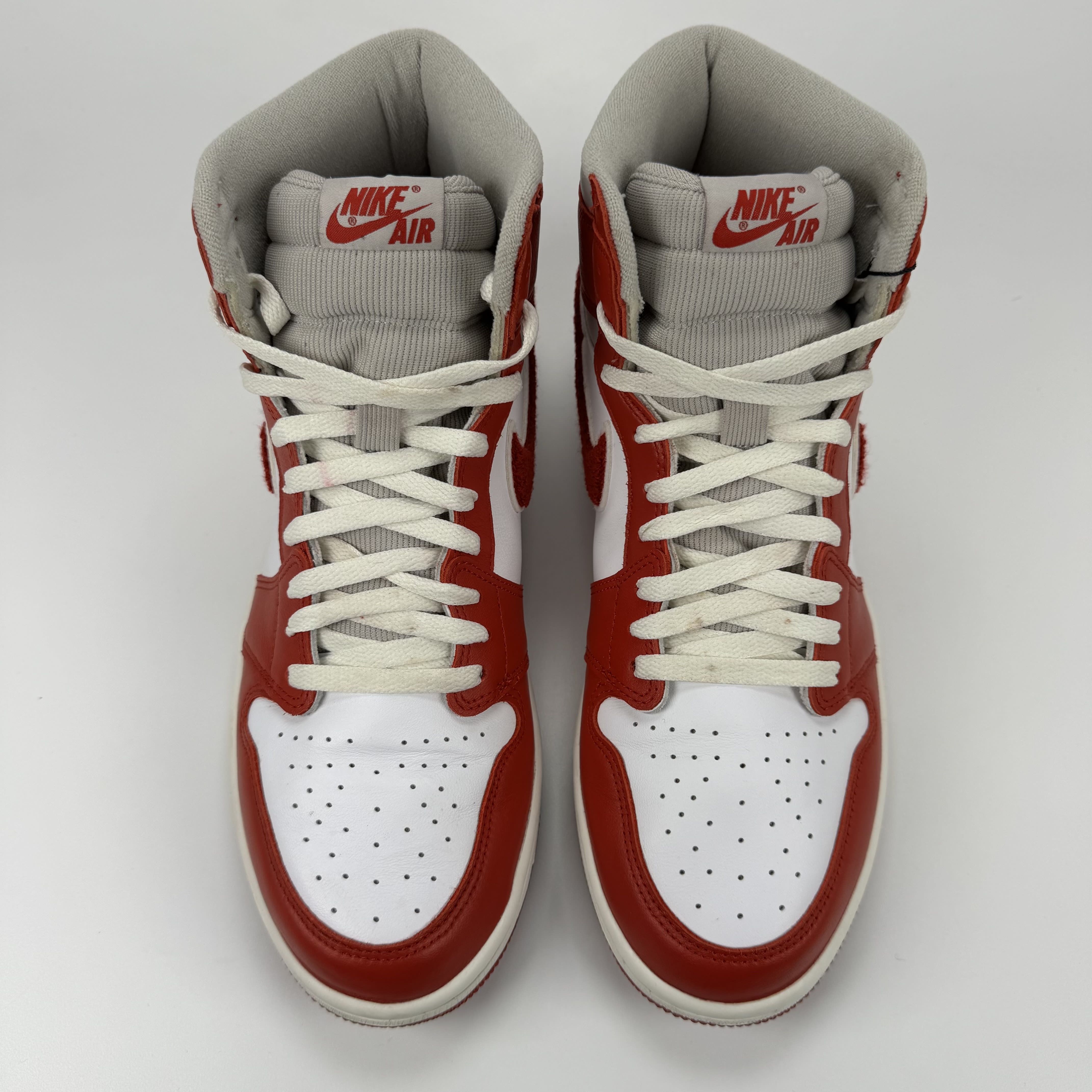 SP2830 Jordan 1 Retro High OG Varsity Red (Women's)