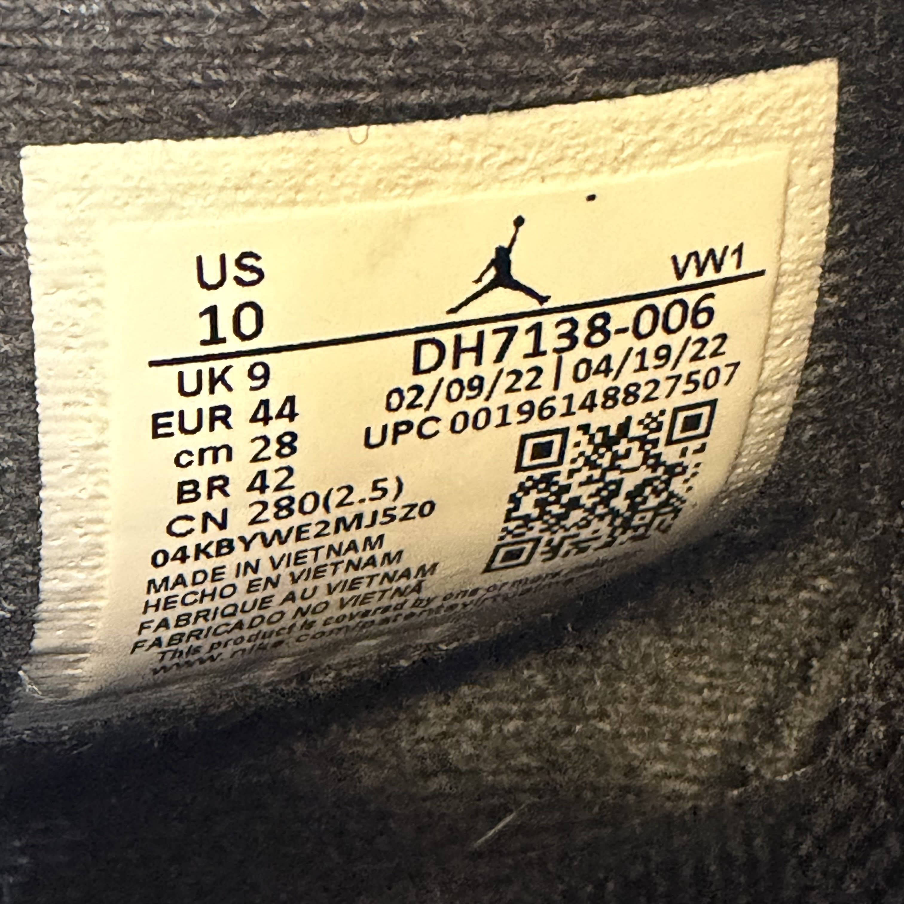 SP8169 Jordan 4 Retro SE Black Canvas