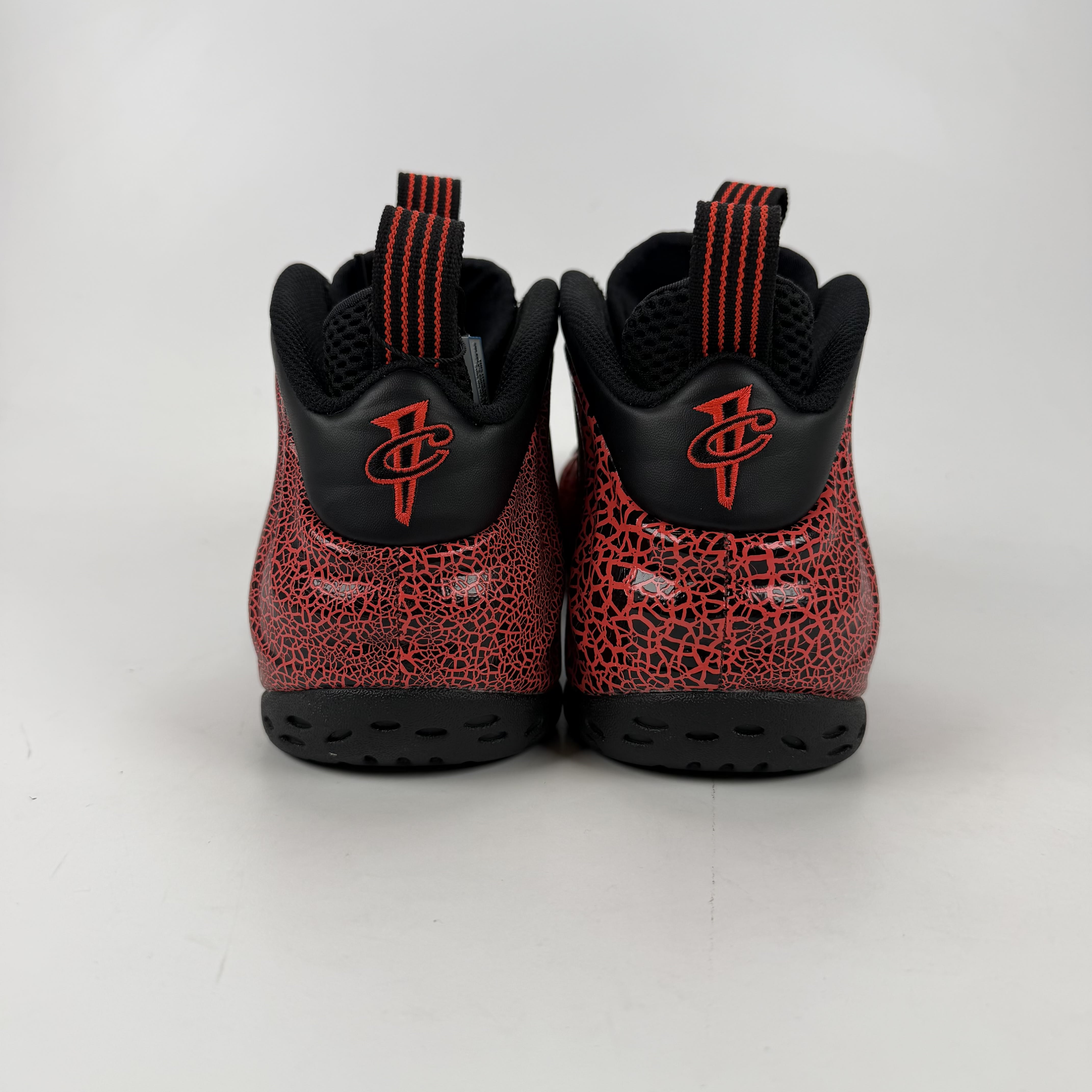 SP3802 Nike Air Foamposite One Cracked Lava