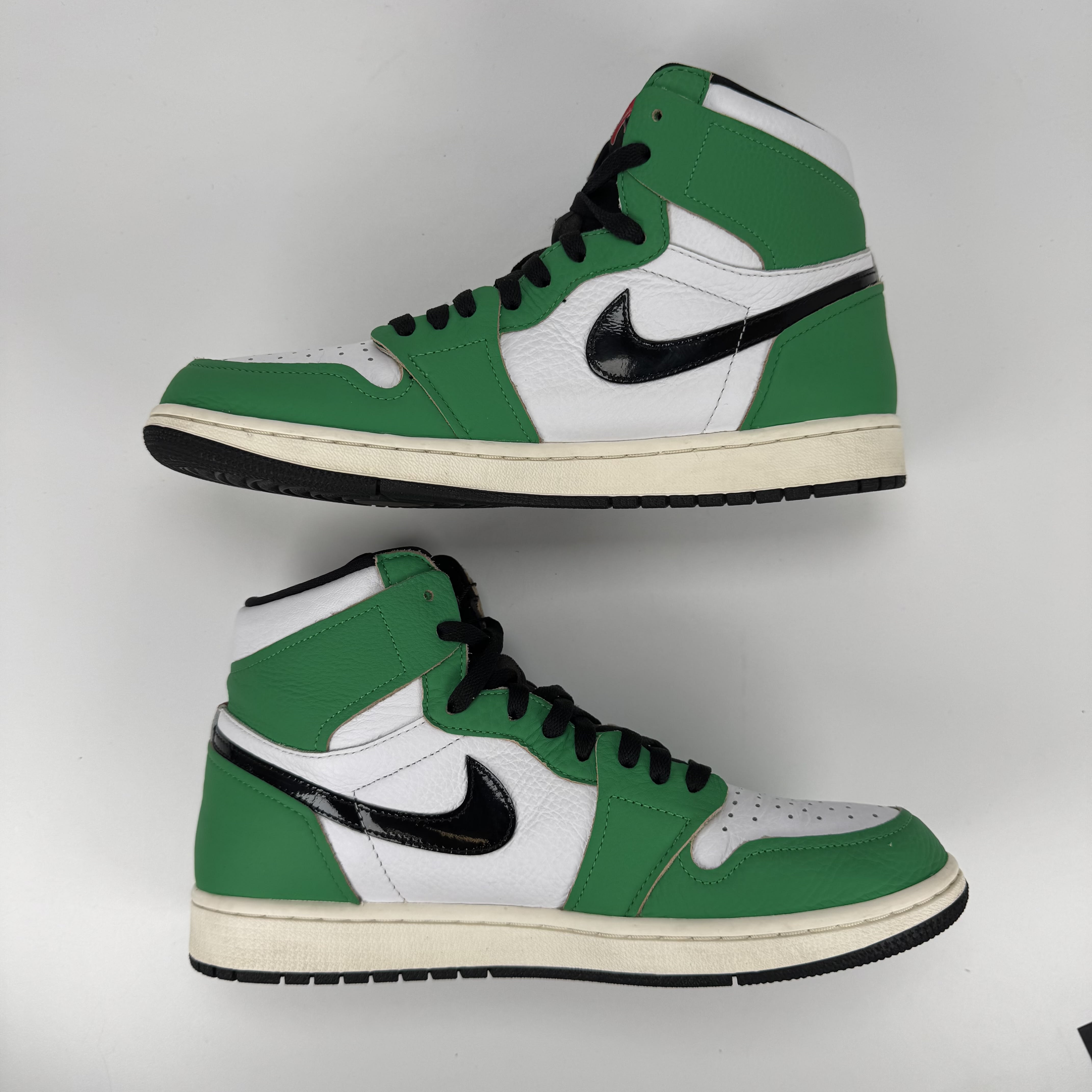 SP2870 Jordan 1 Retro High Lucky Green (Women's)