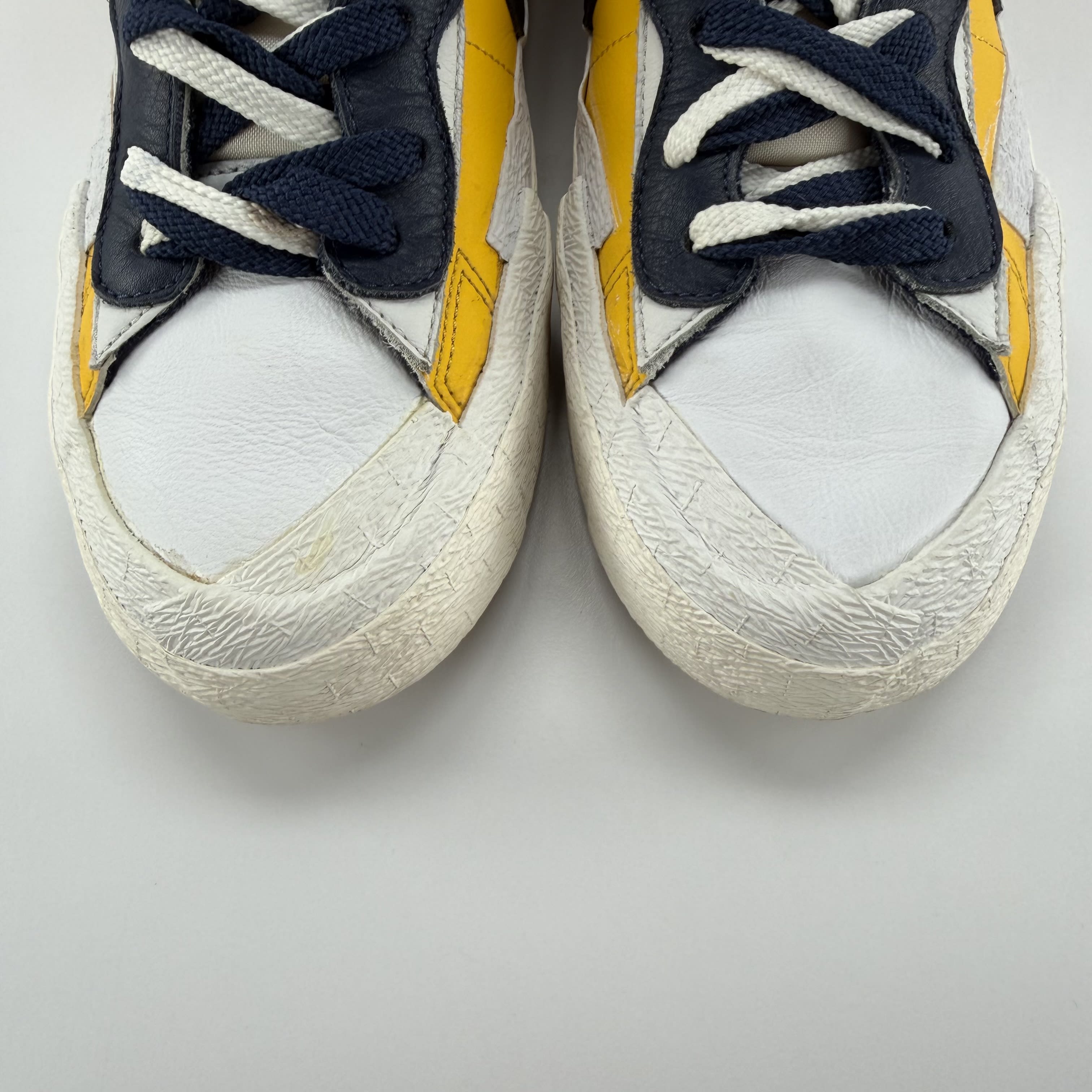282365 Nike Blazer Mid sacai Snow Beach