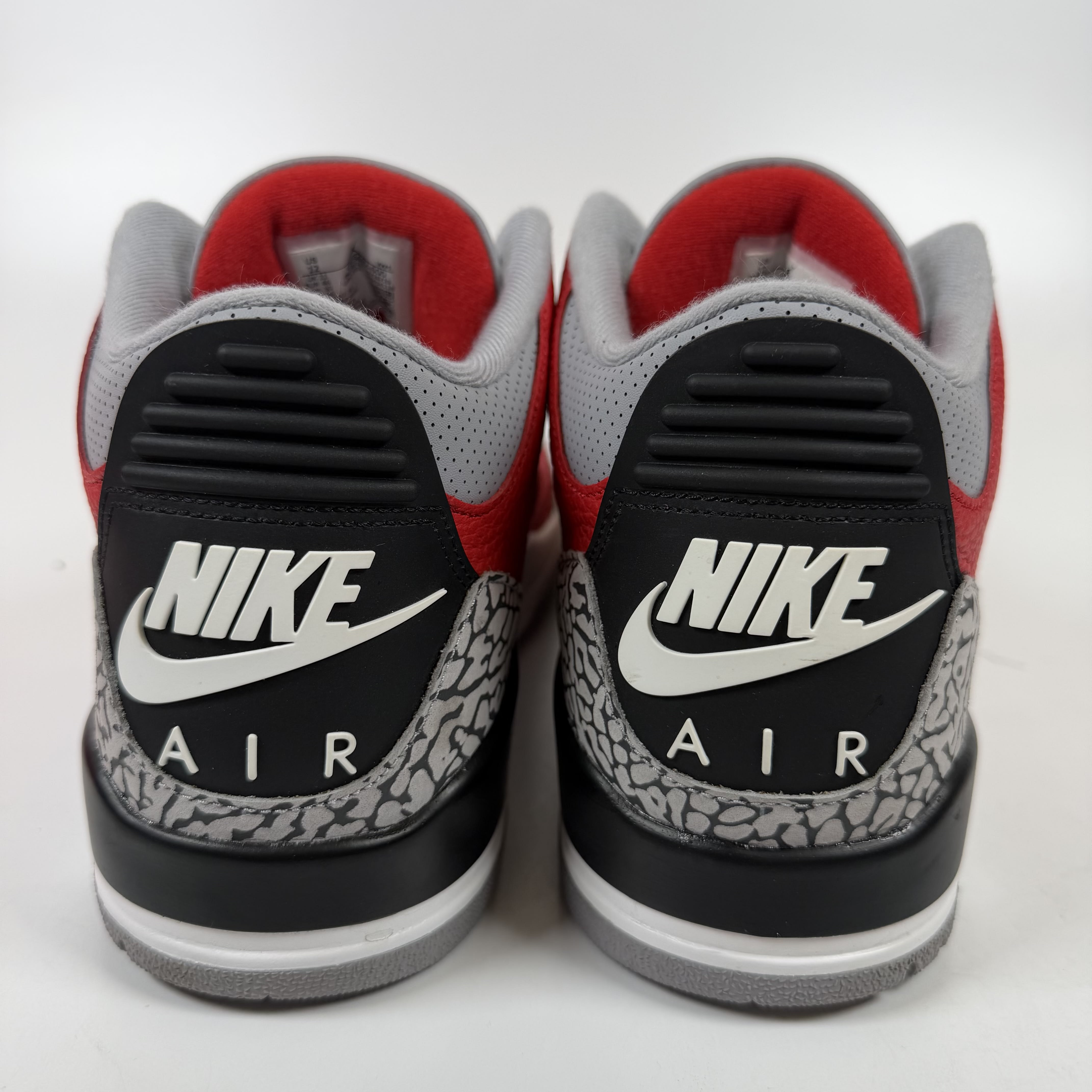 SP7897 Jordan 3 Retro SE Unite
