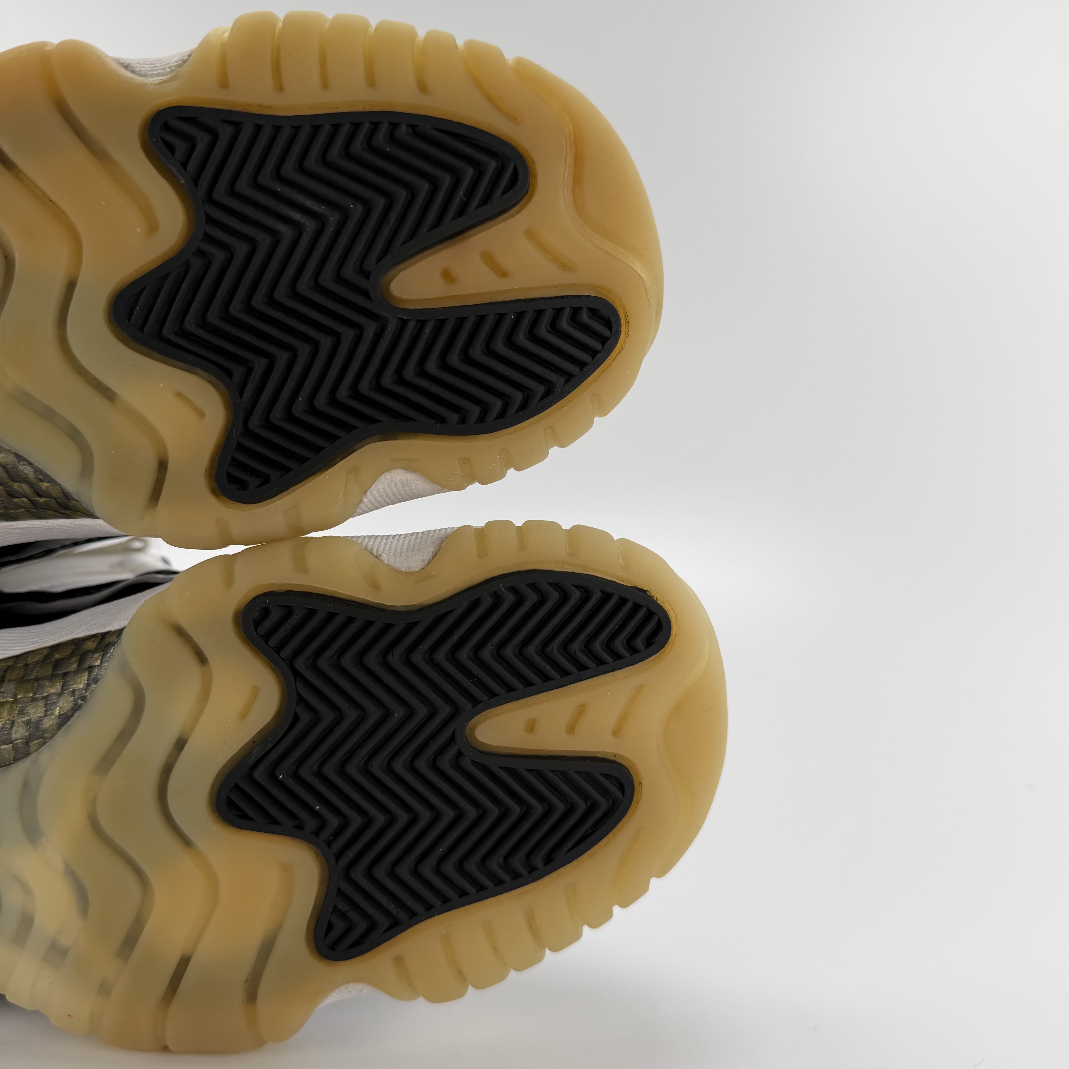 786740 Jordan 11 Retro DMP Gratitude (2023) (GS)