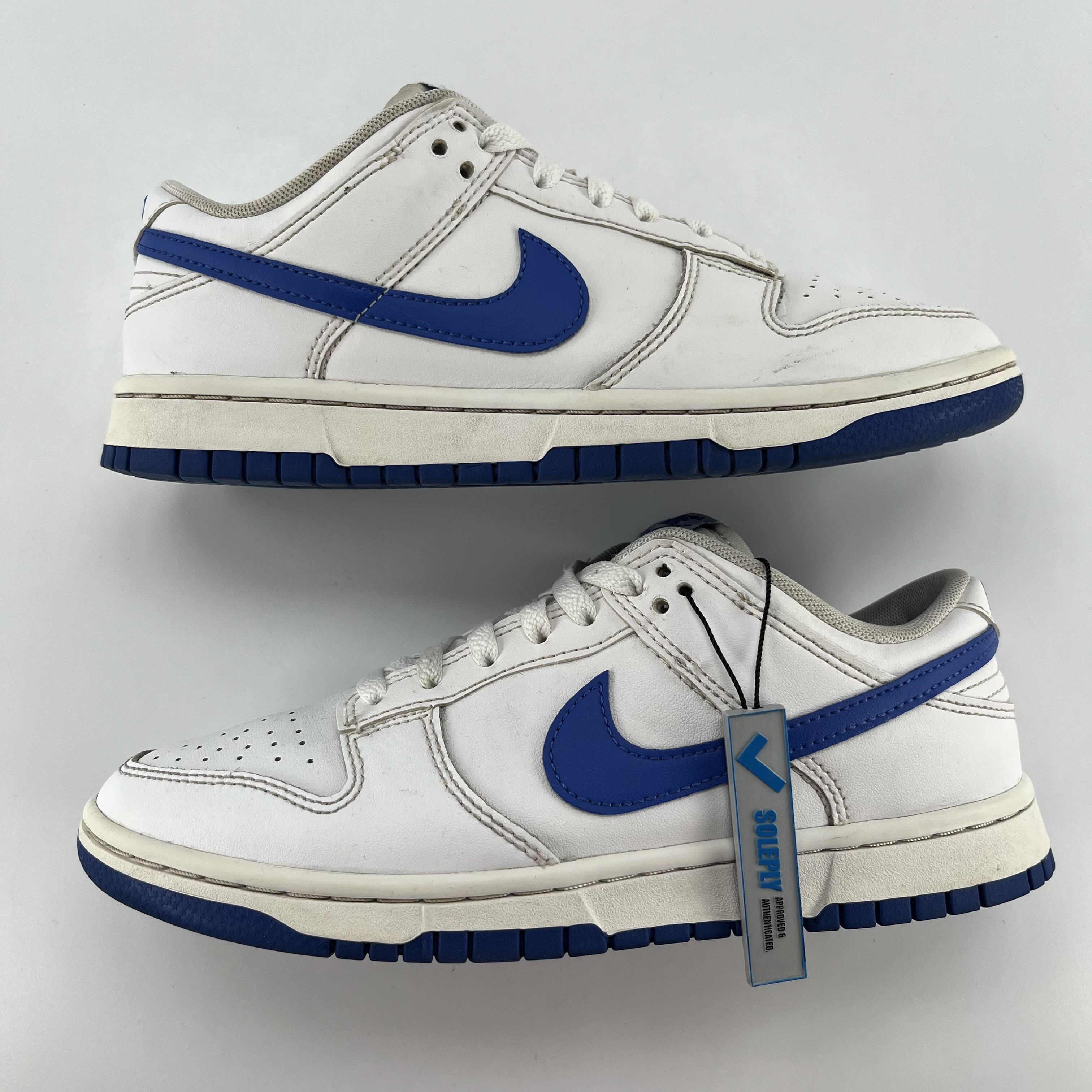 799956 Nike Dunk Low White Hyper Royal