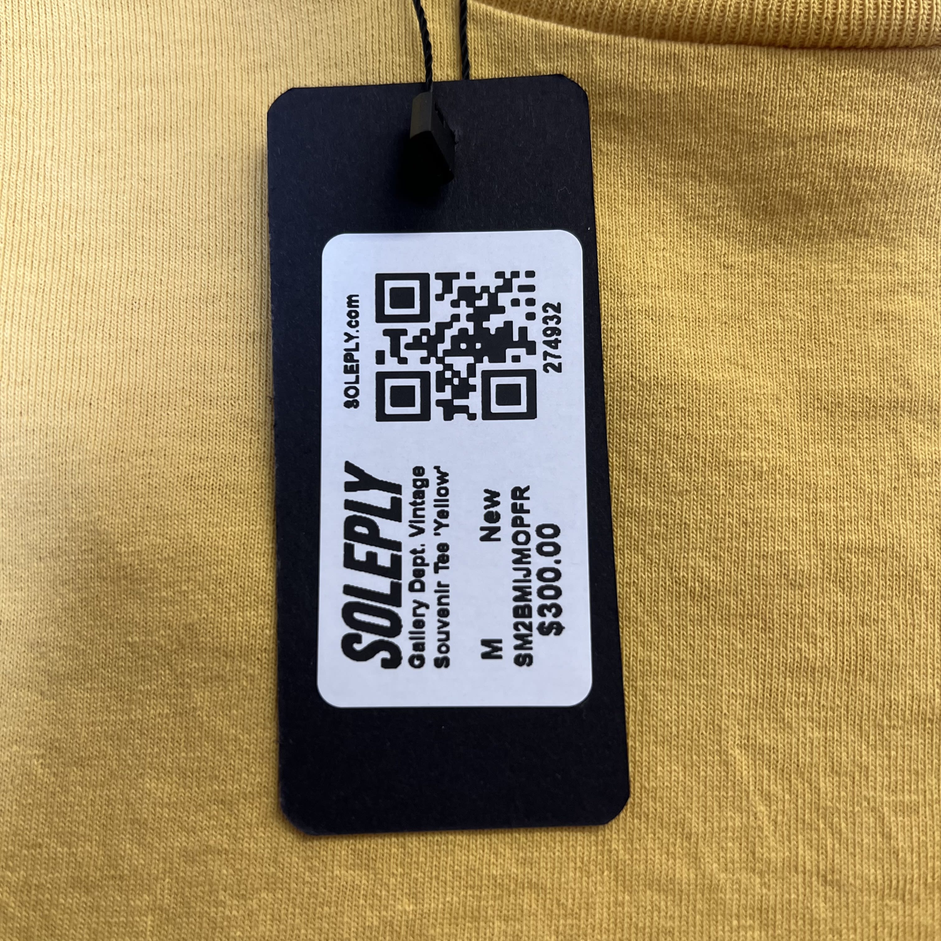 274932 Gallery Dept. Vintage Souvenir T-Shirt Yellow