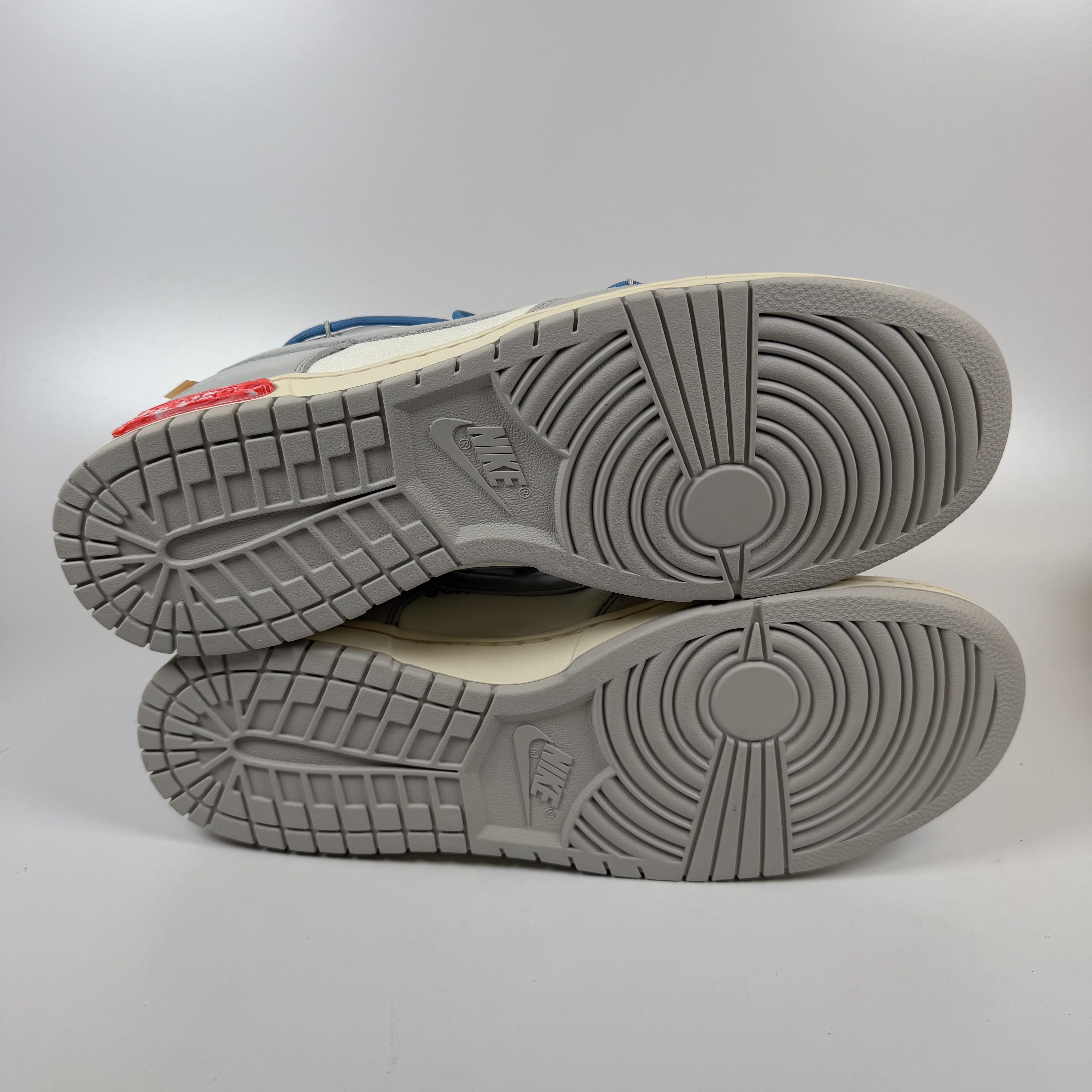 [SP11811] Nike Dunk Low Off-White Lot 5