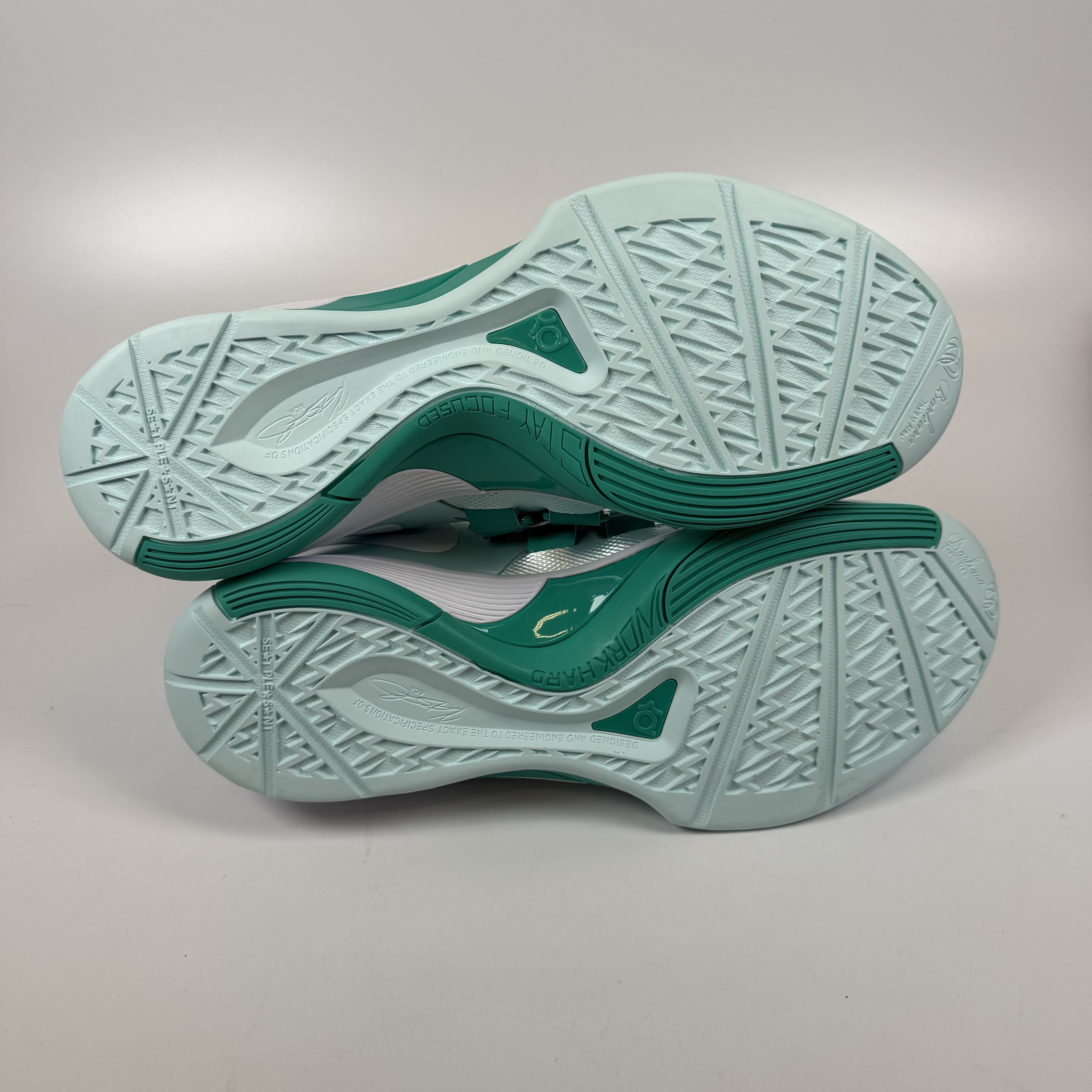 SP11395 Nike KD 4 Easter (2025)