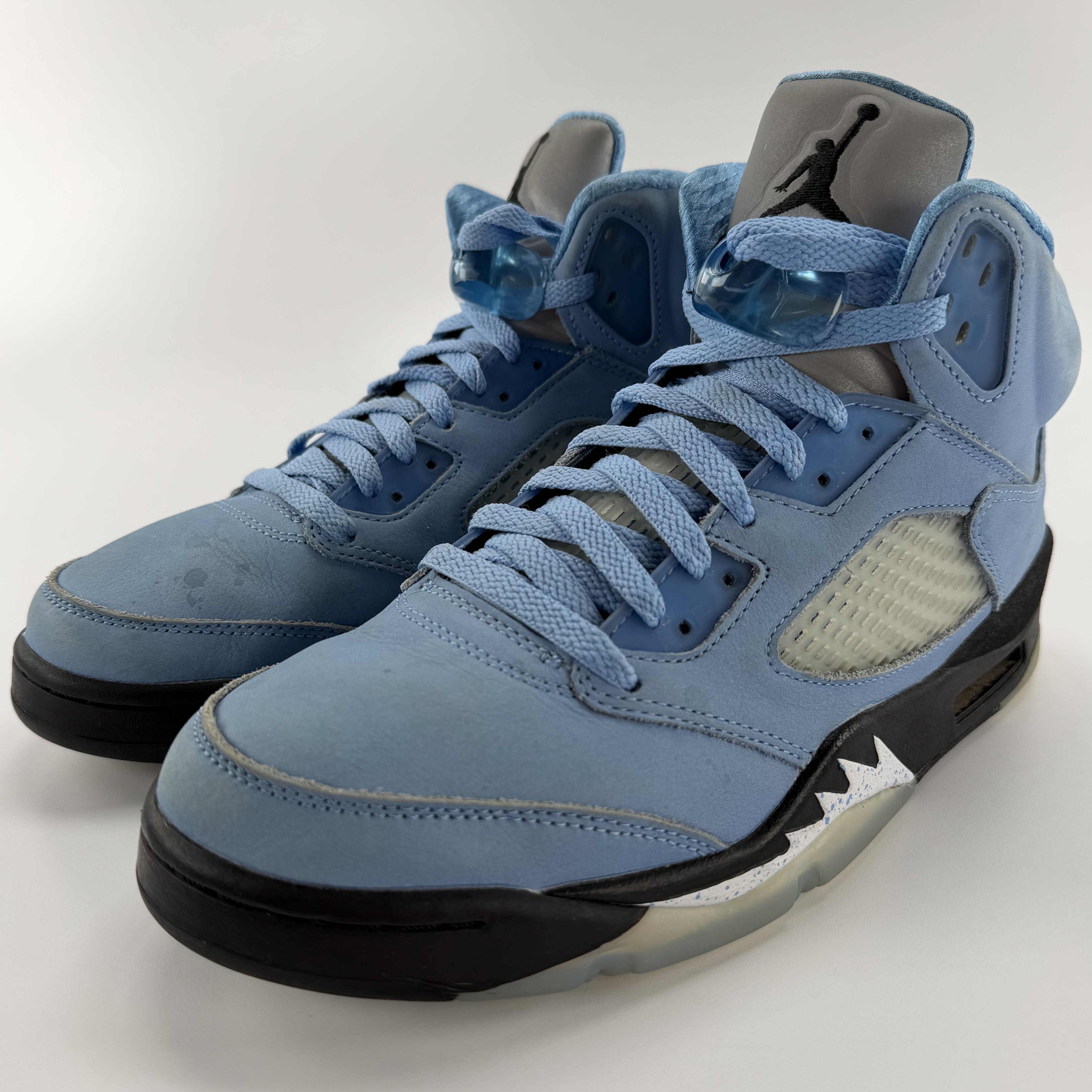 457611 Air Jordan 5 Retro SE "UNC"