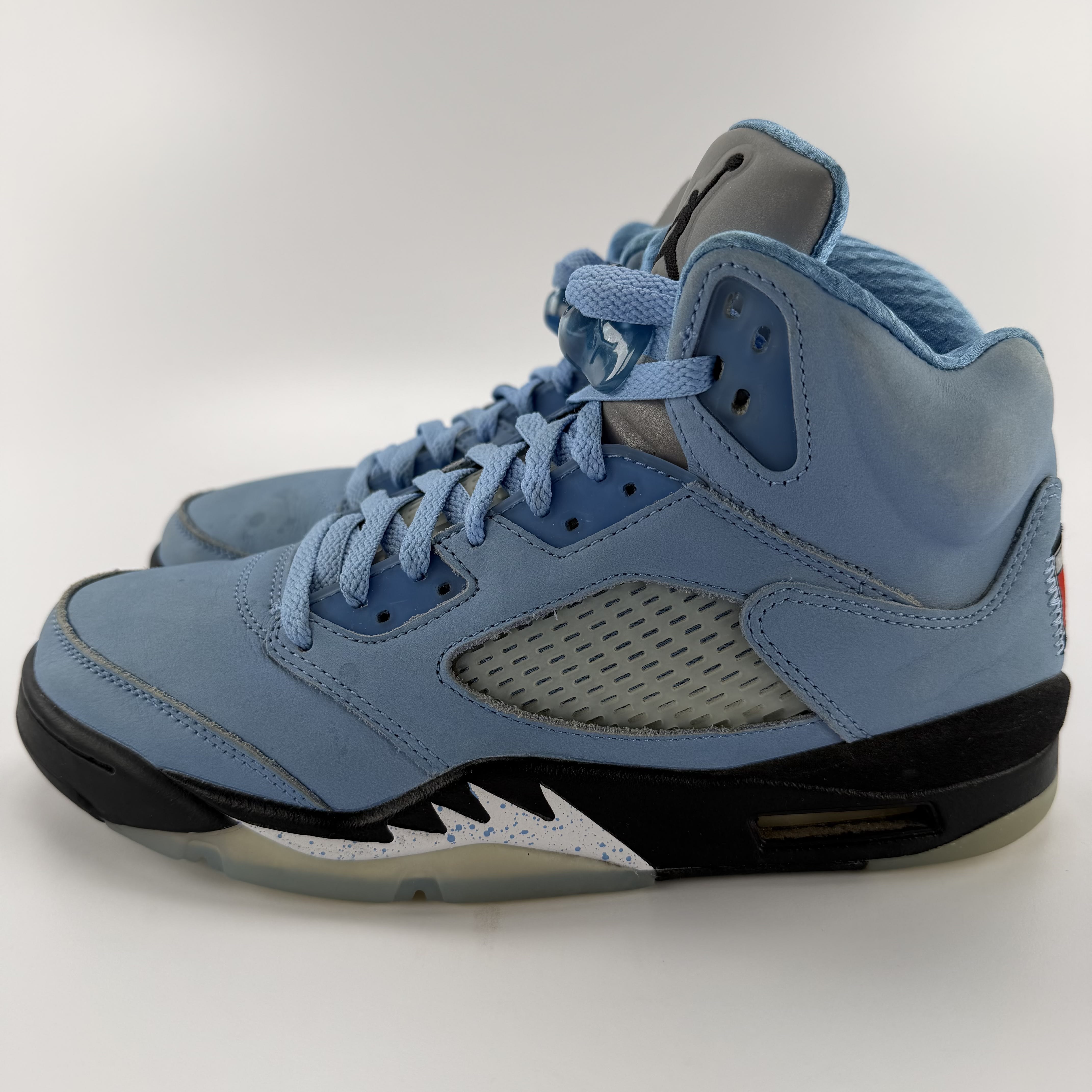 457611 Air Jordan 5 Retro SE "UNC"