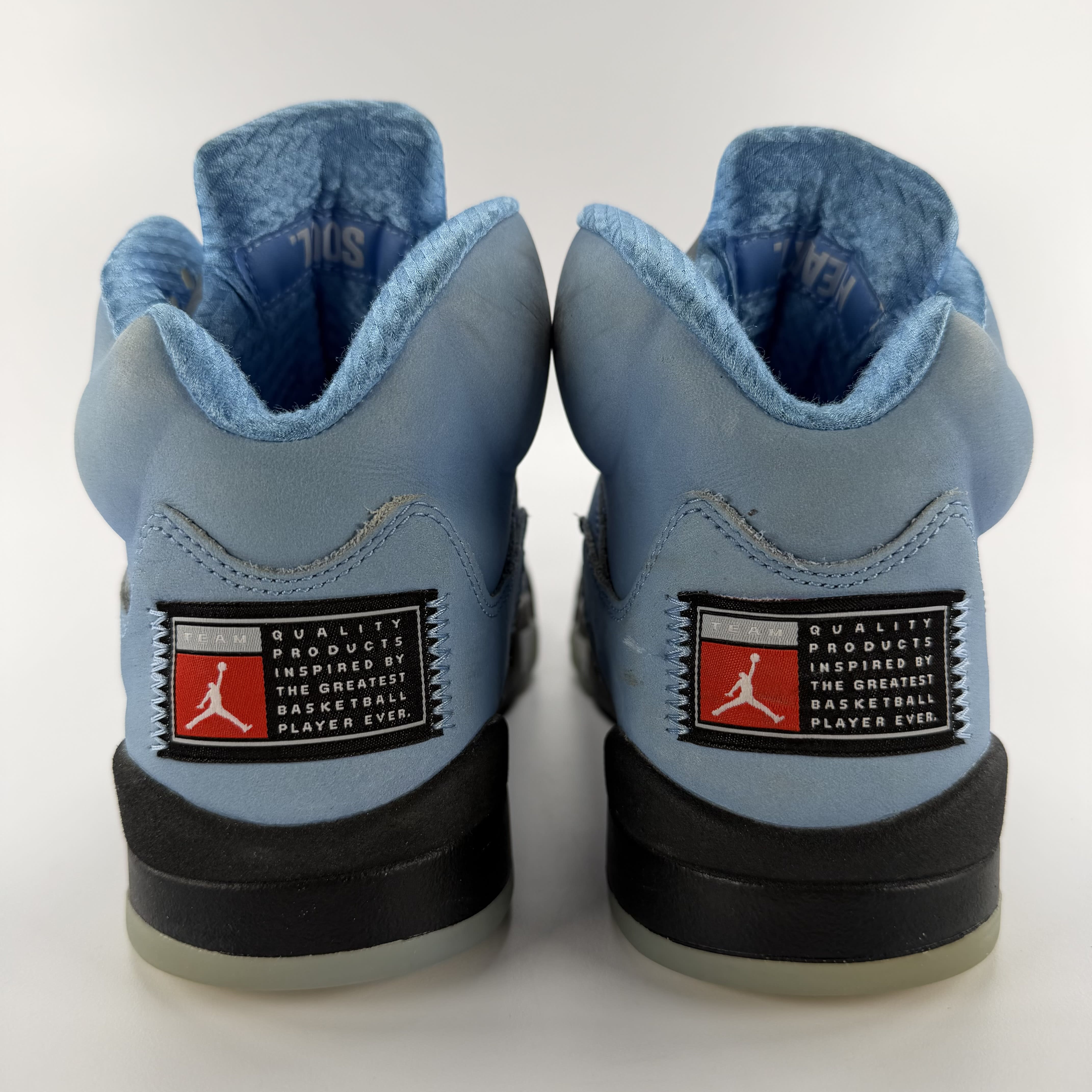 457611 Air Jordan 5 Retro SE "UNC"
