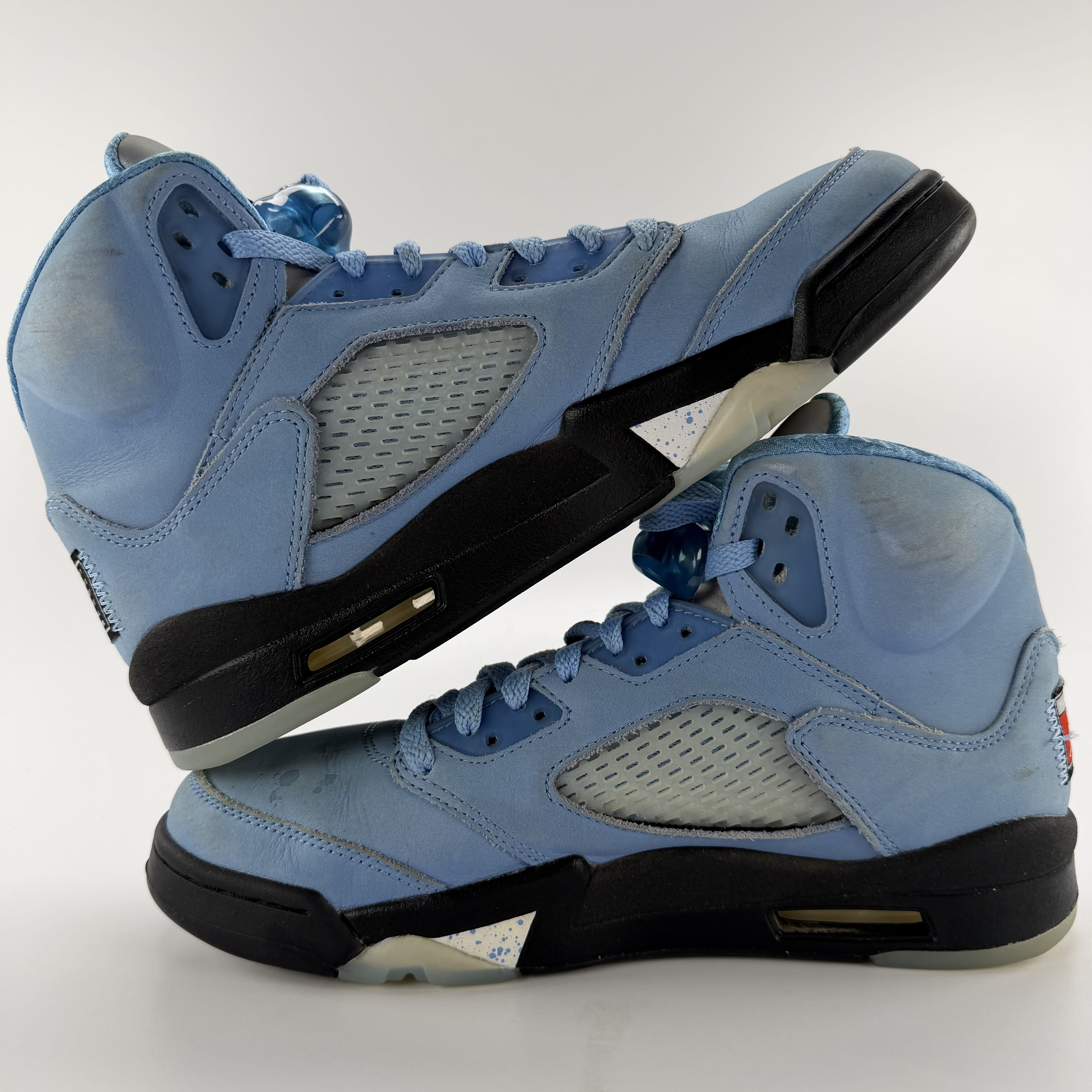 457611 Air Jordan 5 Retro SE "UNC"