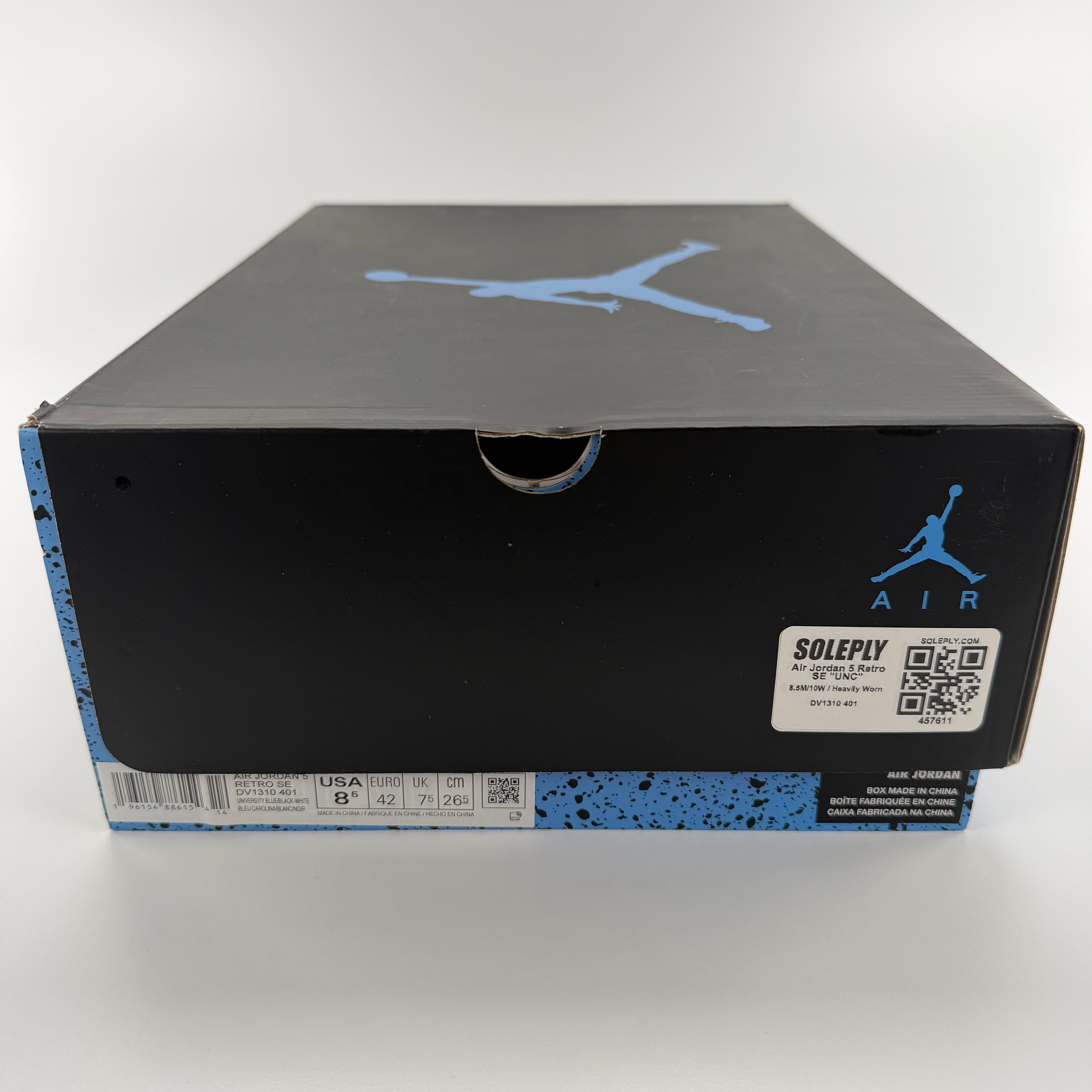 457611 Air Jordan 5 Retro SE "UNC"