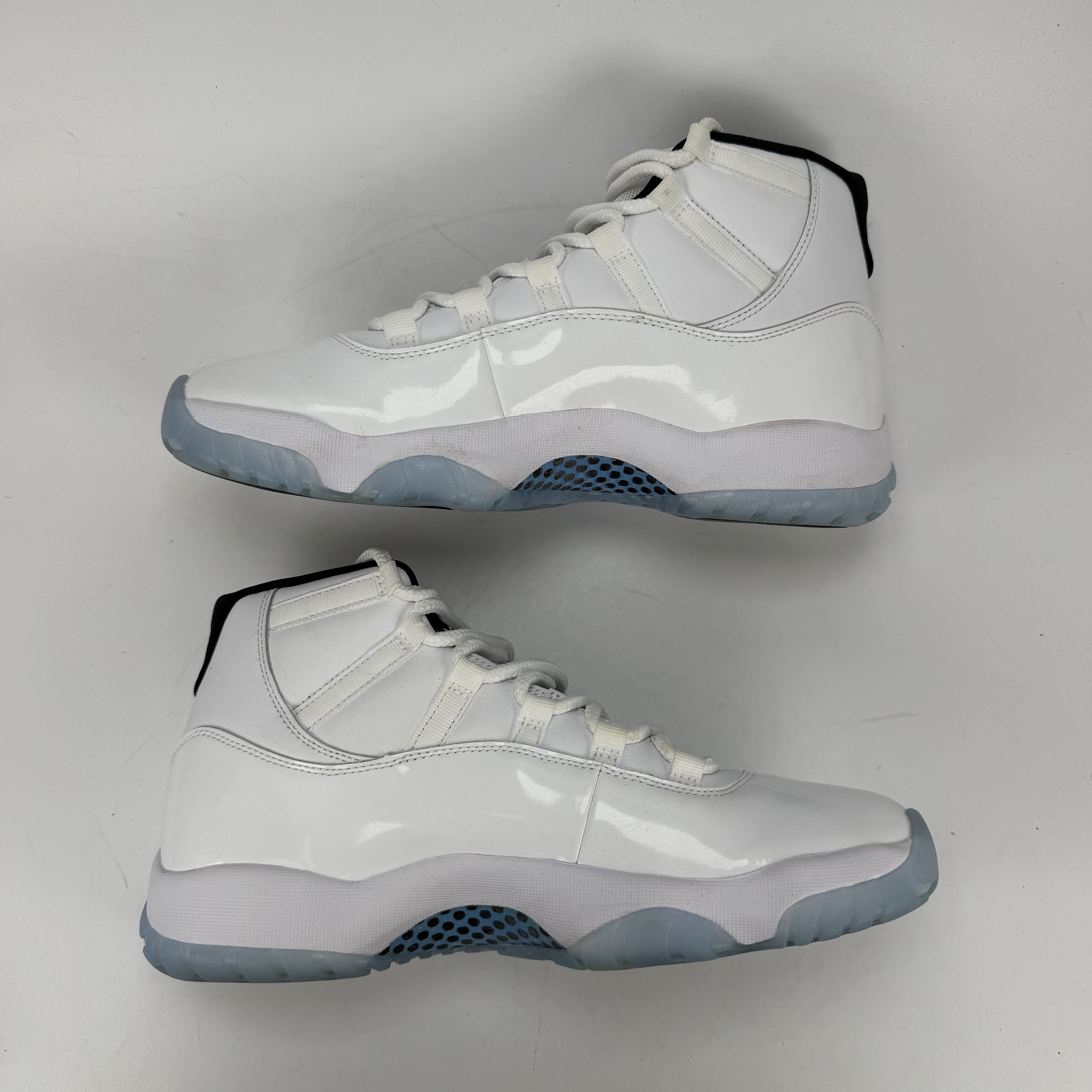 SP5148 Jordan 11 Retro Legend Blue (2024)