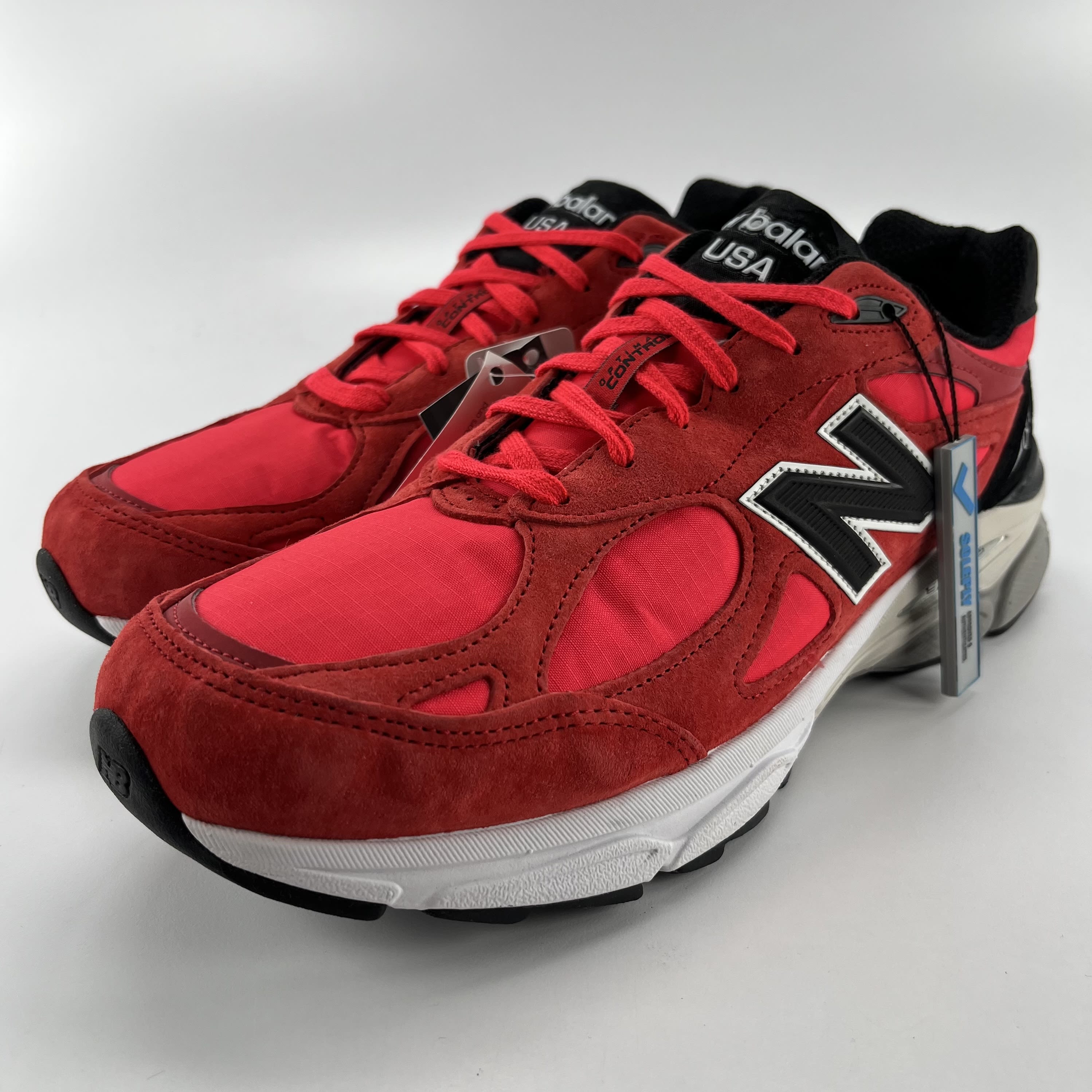 725144 New Balance 990v3 MiUSA Red Suede
