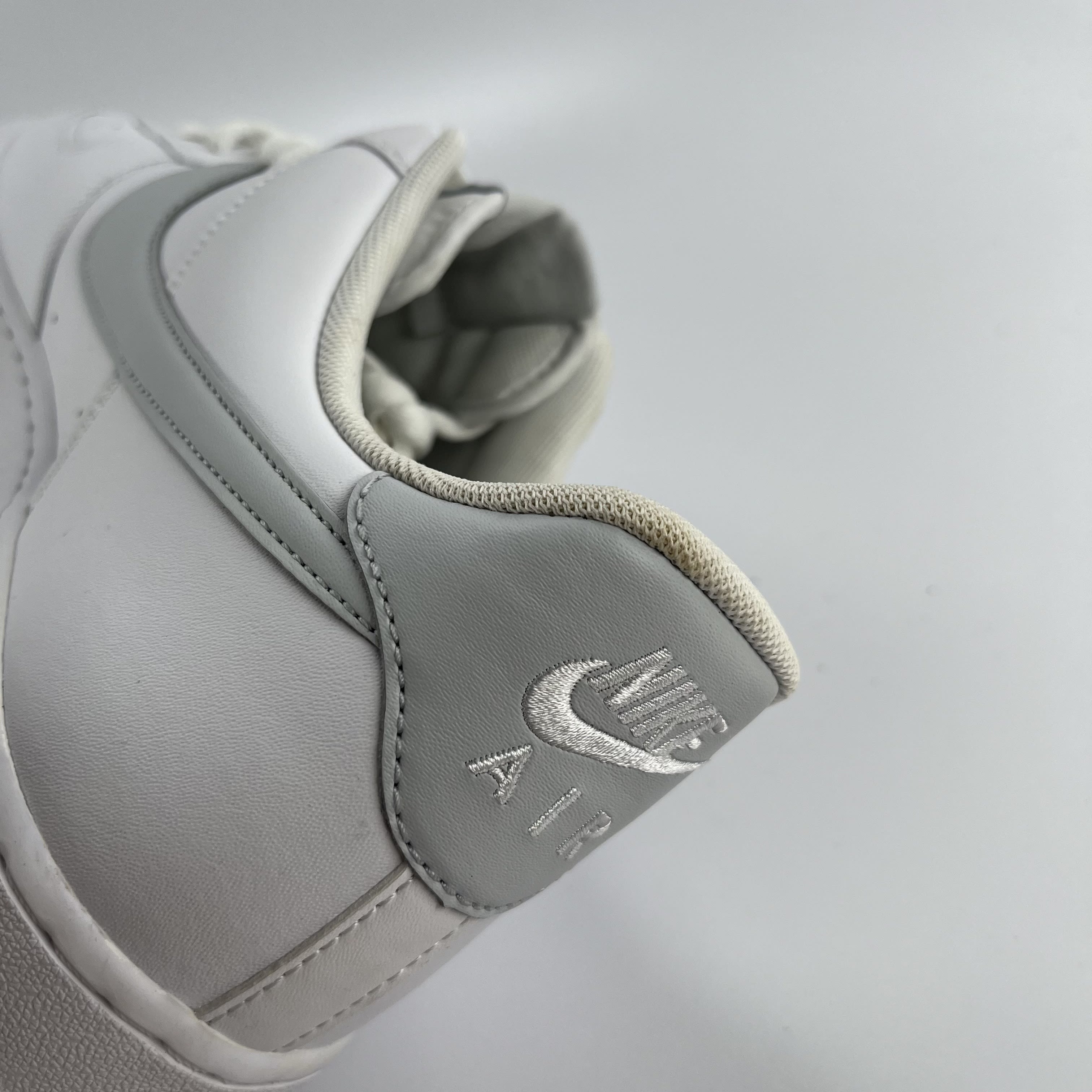282819 Air Force 1 '07 'White Pure Platinum'