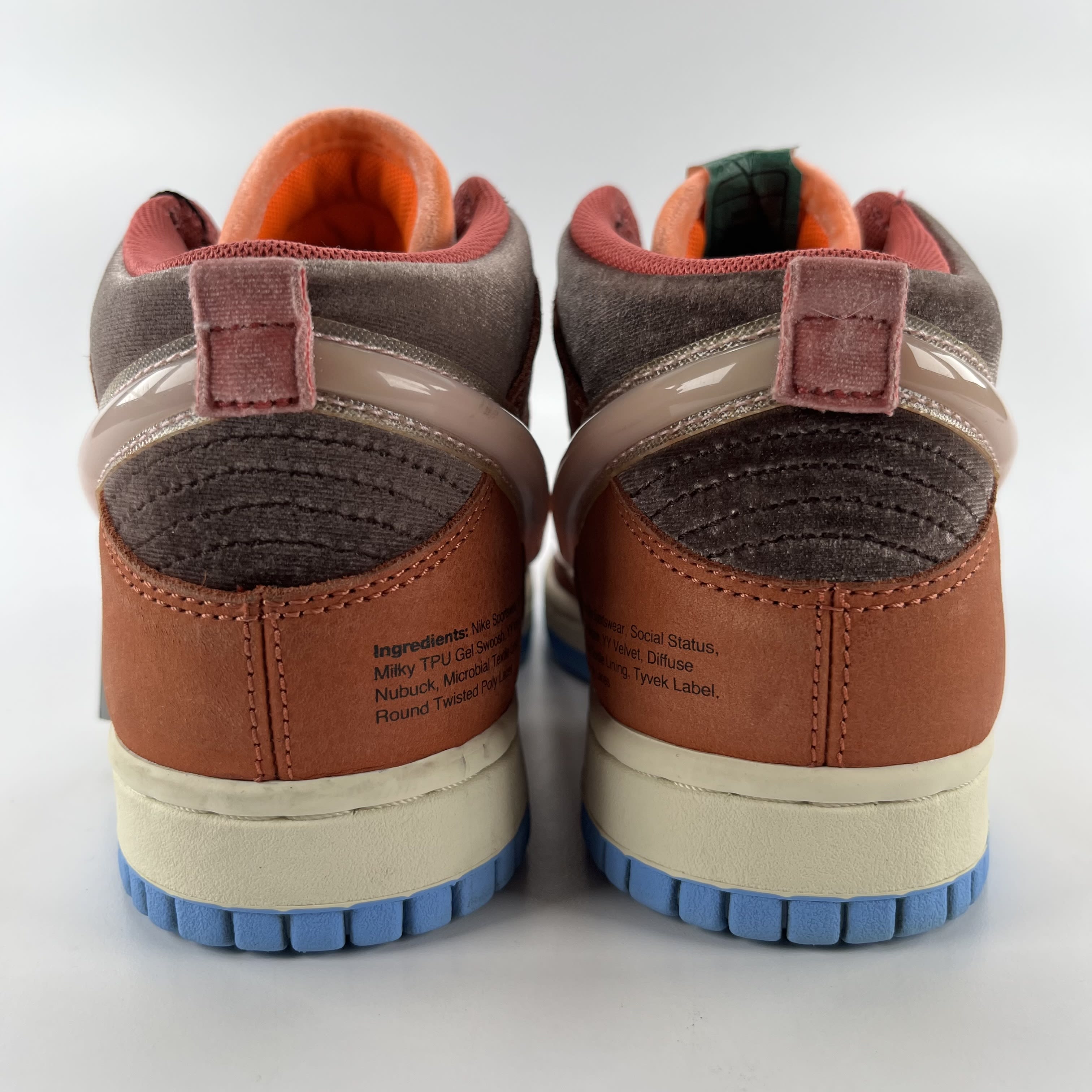 495029 Social Status x Dunk Mid 'Chocolate Milk'