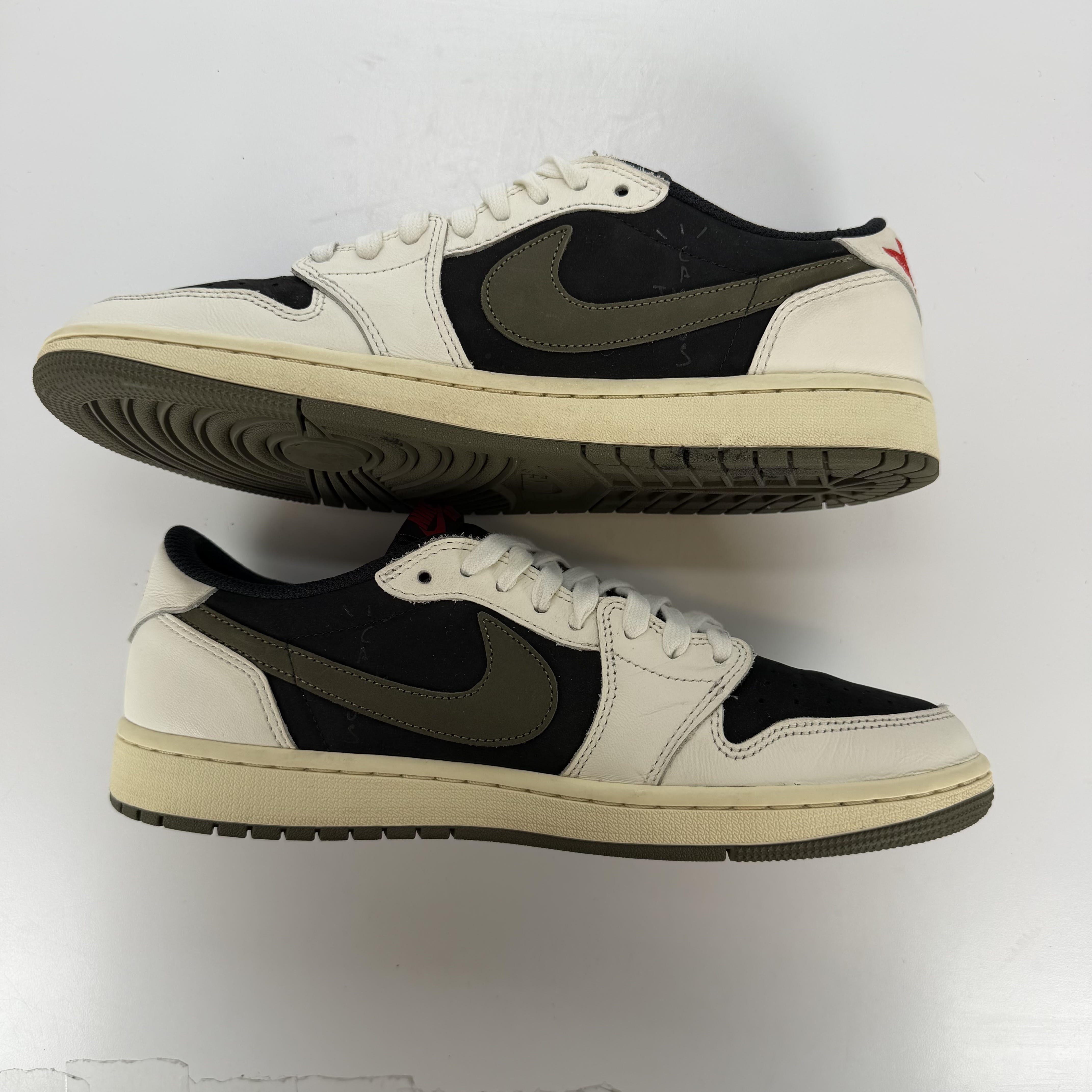 SP5342 Jordan 1 Retro Low OG SP Travis Scott Olive (Women's)